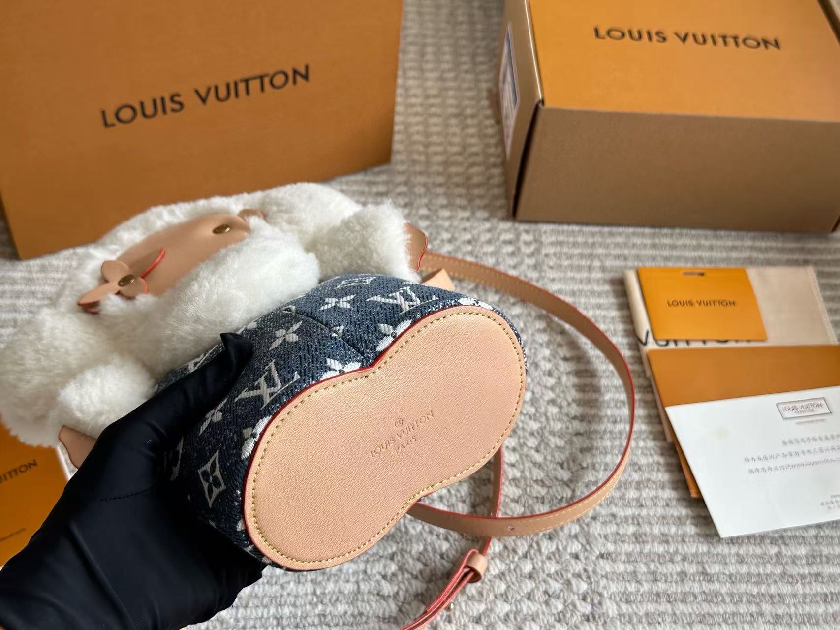 LVデニムバックパック【50％割引+送料無料】