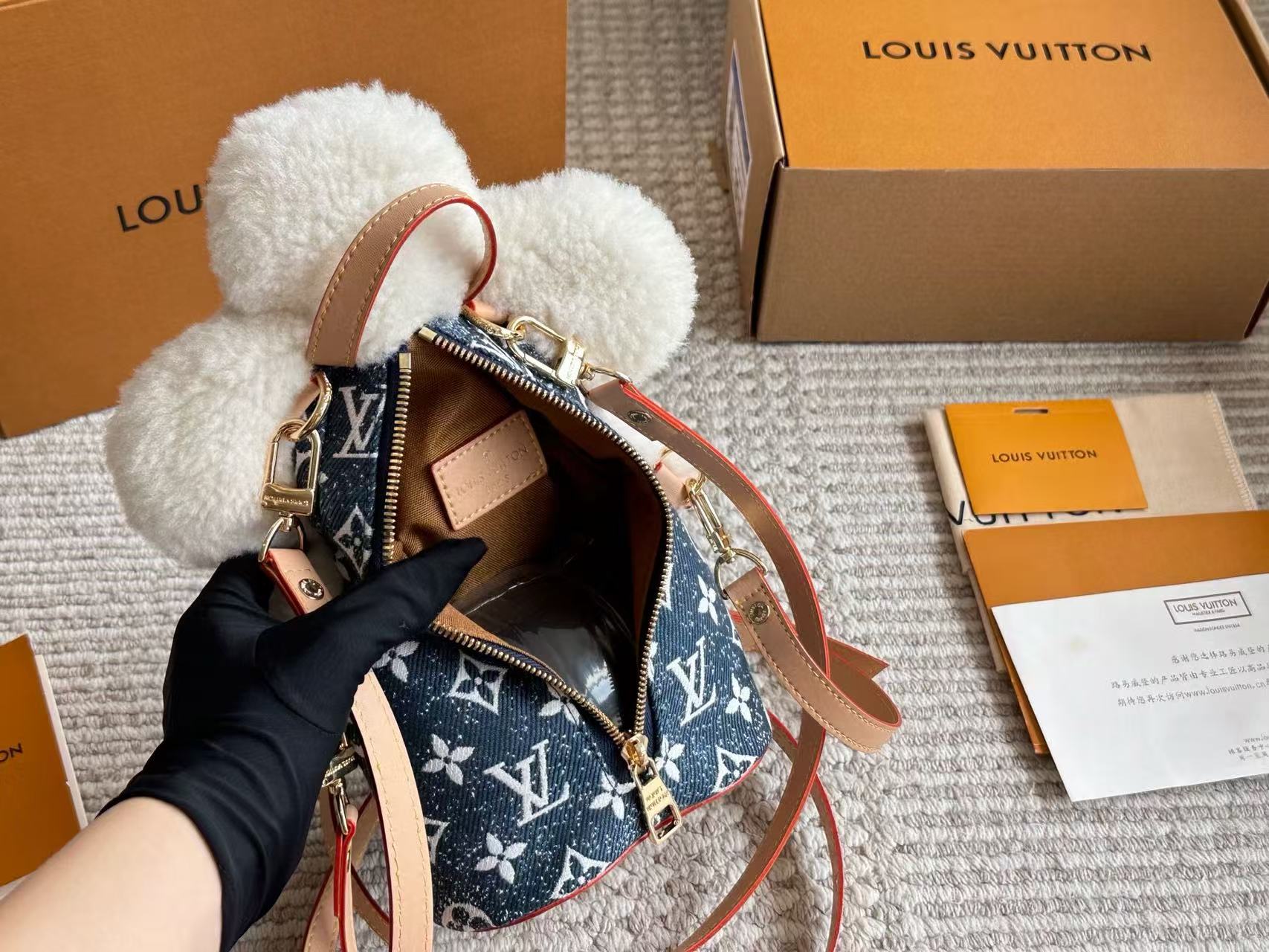 LVデニムバックパック【50％割引+送料無料】