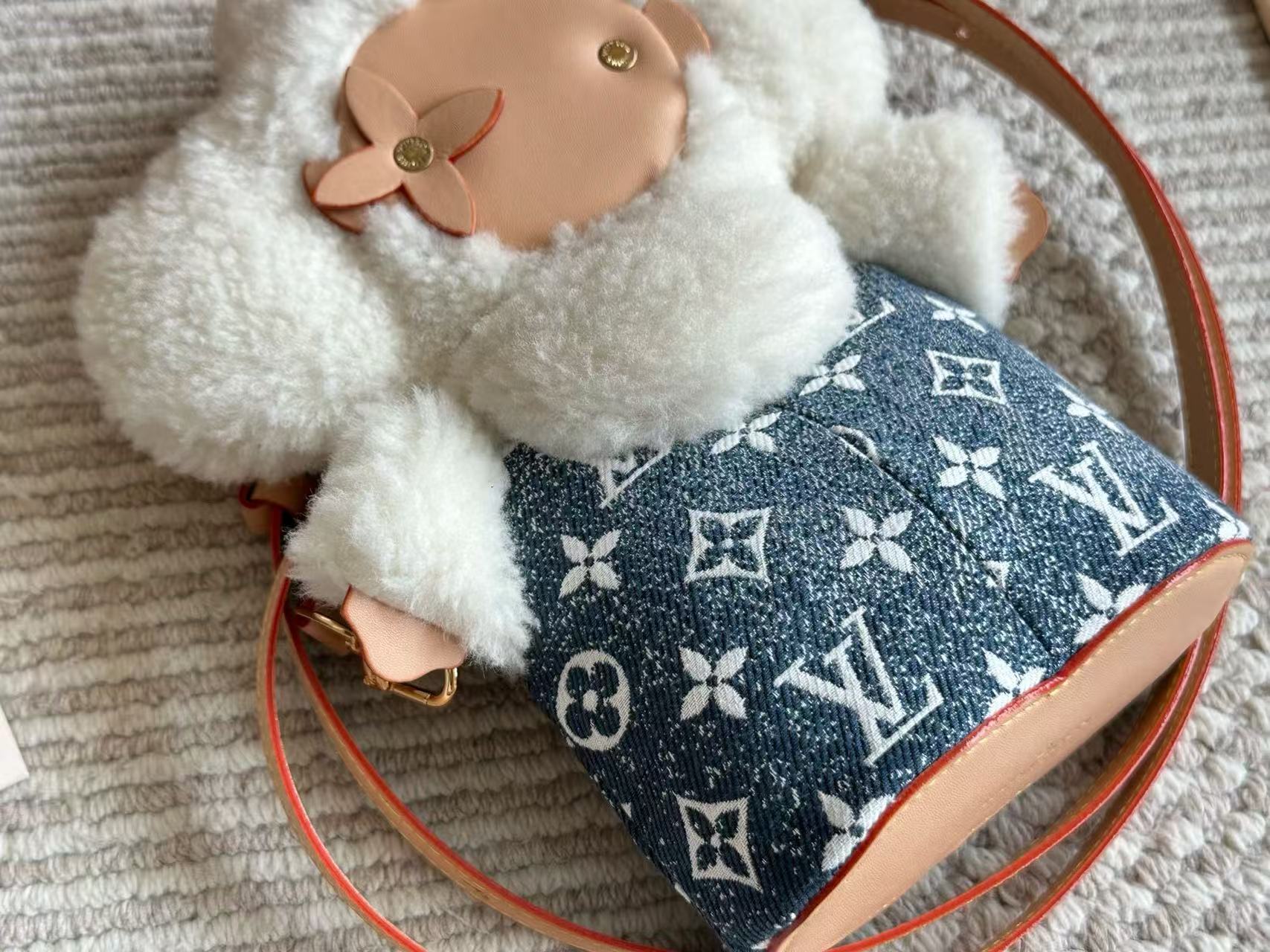 LVデニムバックパック【50％割引+送料無料】