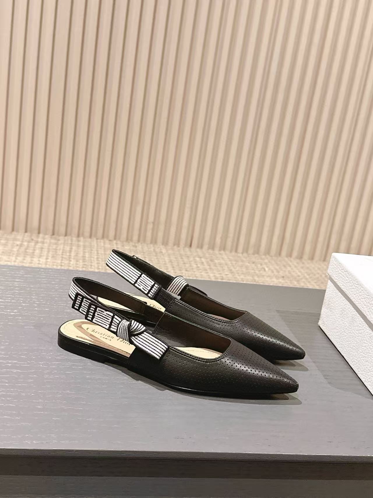 DI0R 高品質ウェビングスリングバックフラットサンダル【50％割引+送料無料】