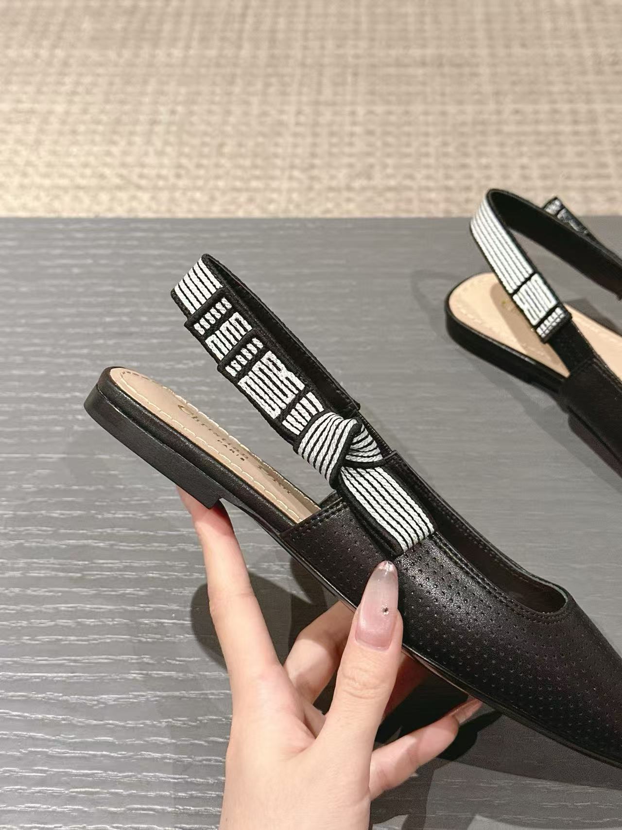 DI0R 高品質ウェビングスリングバックフラットサンダル【50％割引+送料無料】