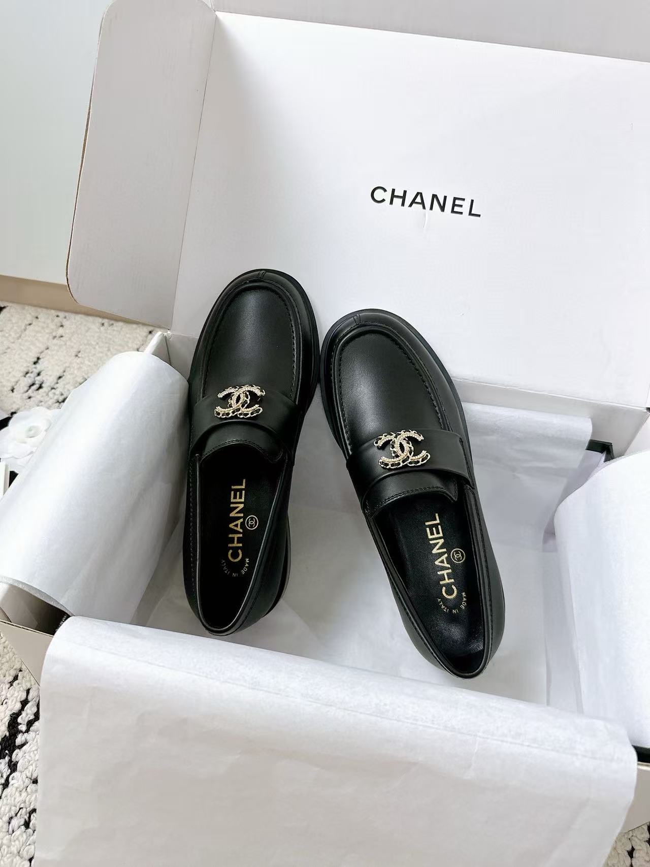 CHANE1 高品質ダブルCシープスキンフラットシューズ【50%割引+送料無料】