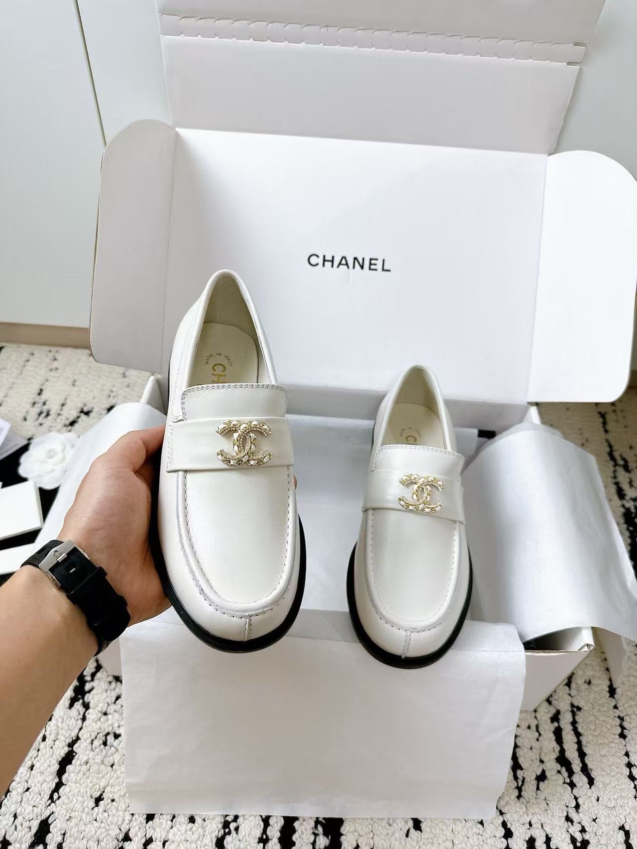 CHANE1 高品質ダブルCシープスキンフラットシューズ【50%割引+送料無料】