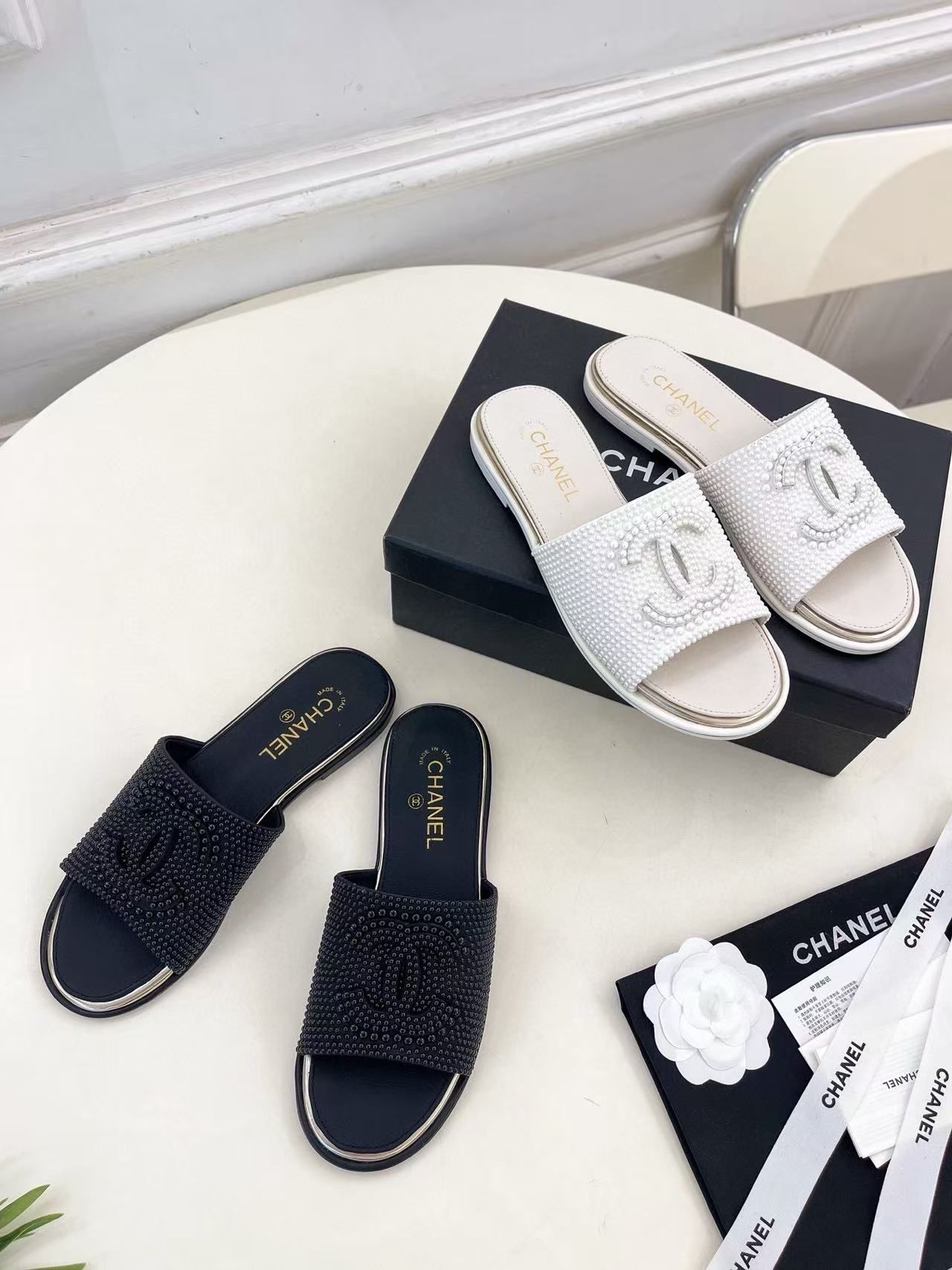 CHANE1 高品質ダブルCパールスリッパ【50%割引+送料無料】