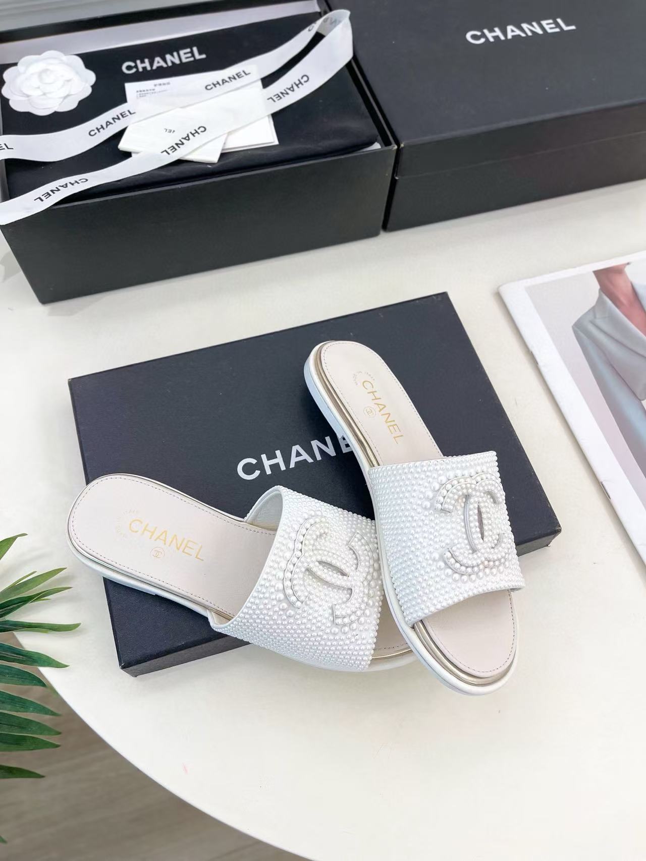 CHANE1 高品質ダブルCパールスリッパ【50%割引+送料無料】