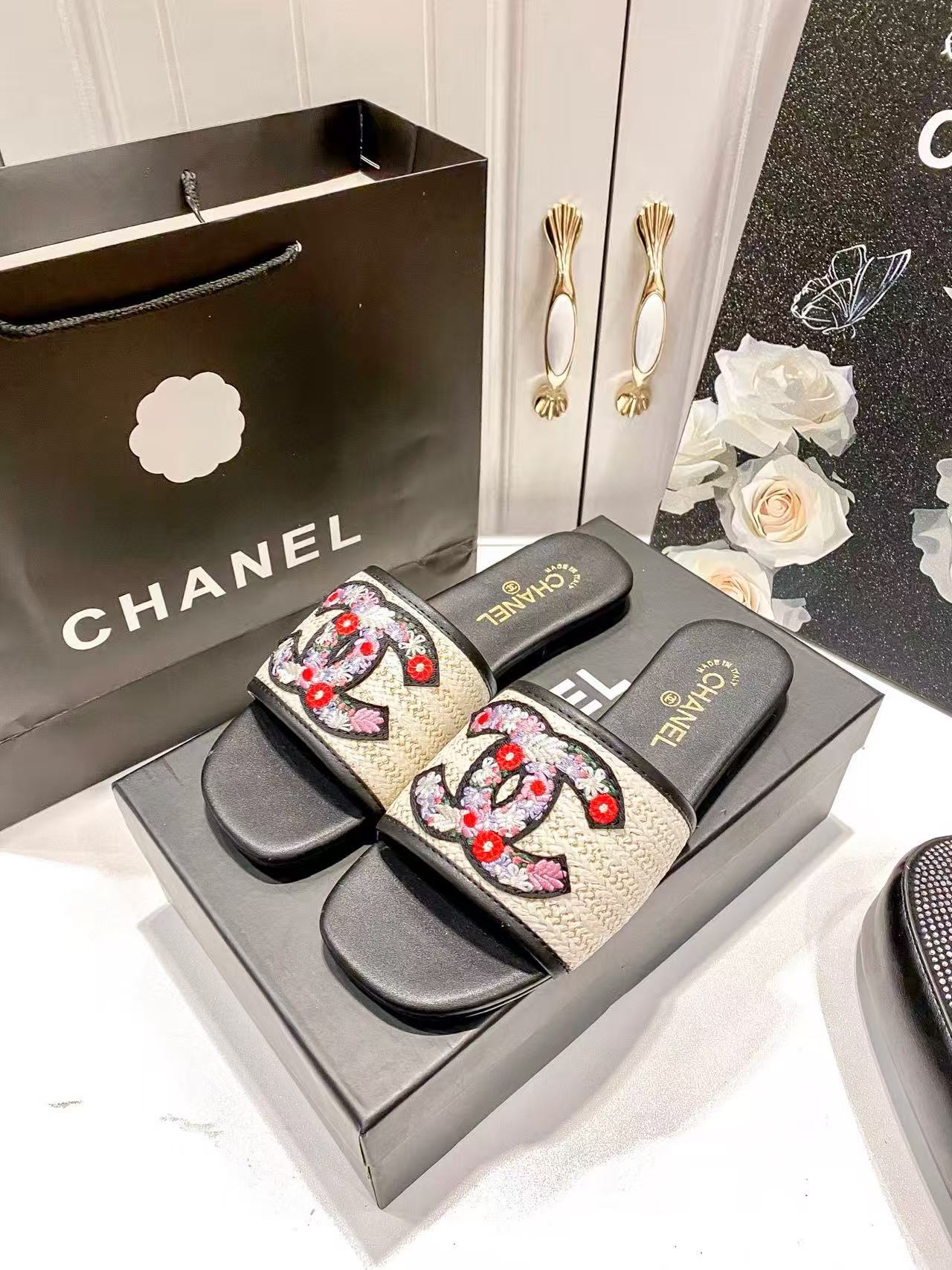 CHANE1 刺繍フラワーダブルCスリッパ【50%割引+送料無料】