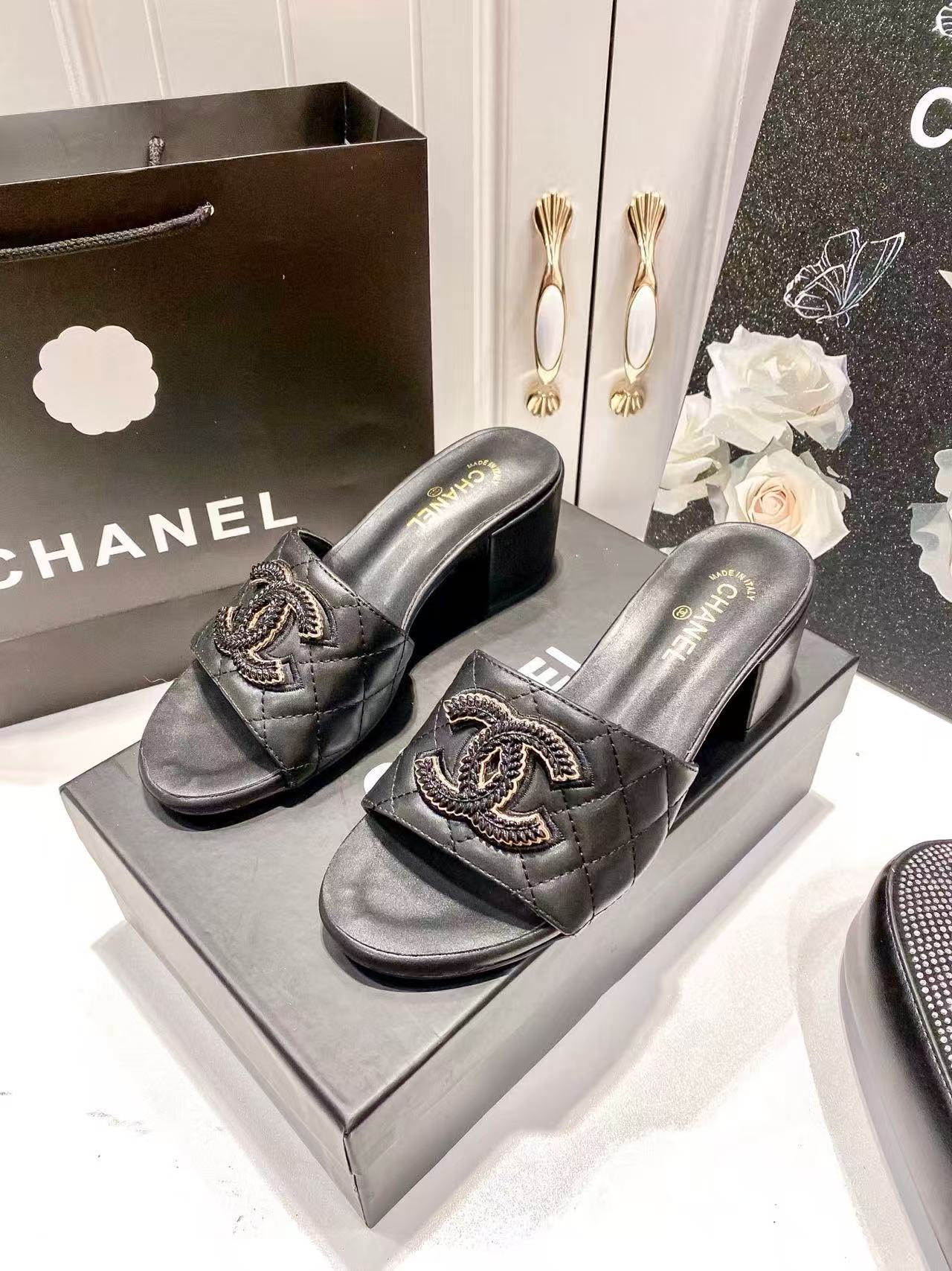 CHANE1 ダブルC チェック柄 ローヒール スリッパ【50％割引+送料無料】