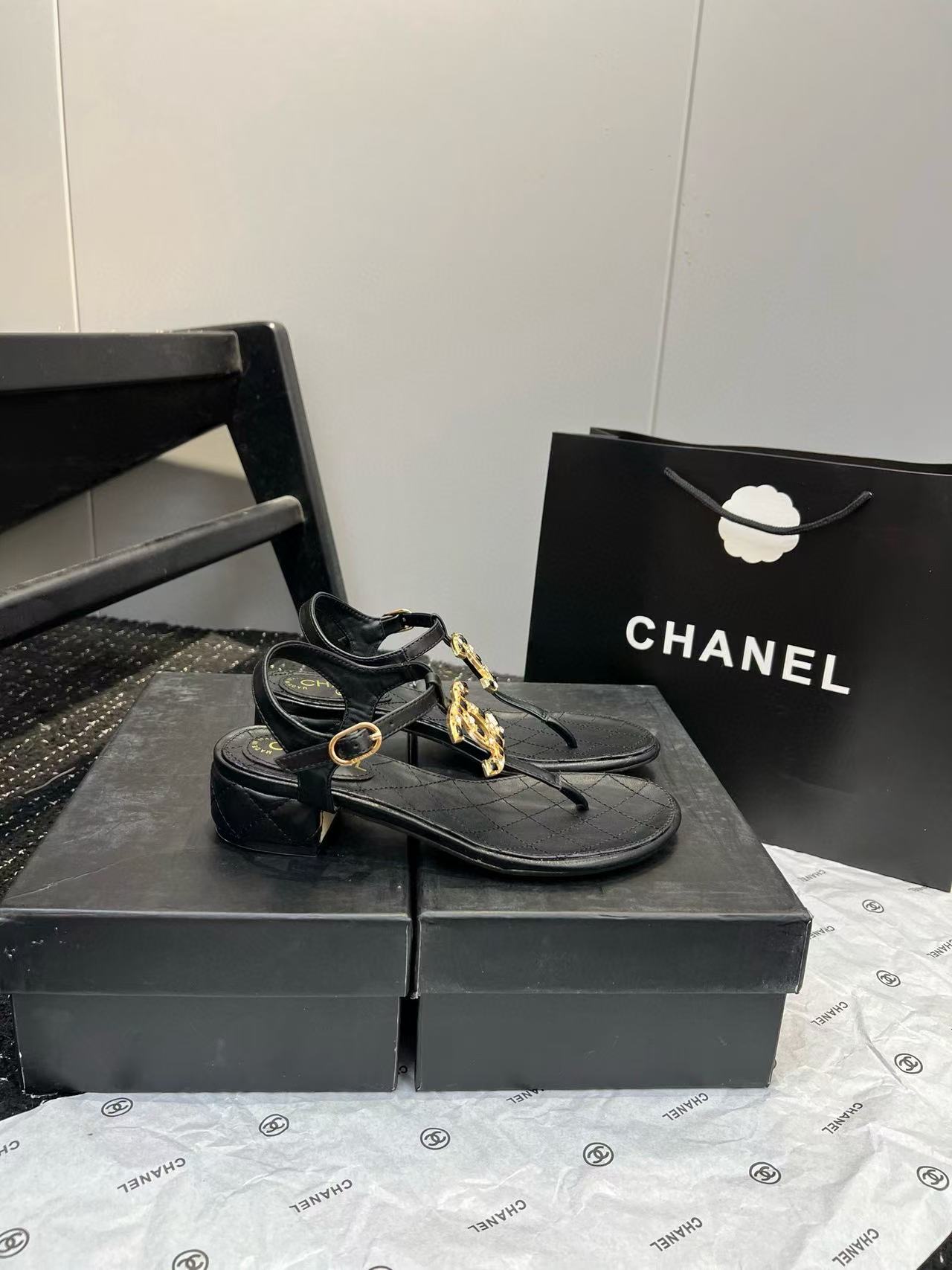 CHANE1 シンプルダブルCサンダル【50%割引+送料無料】