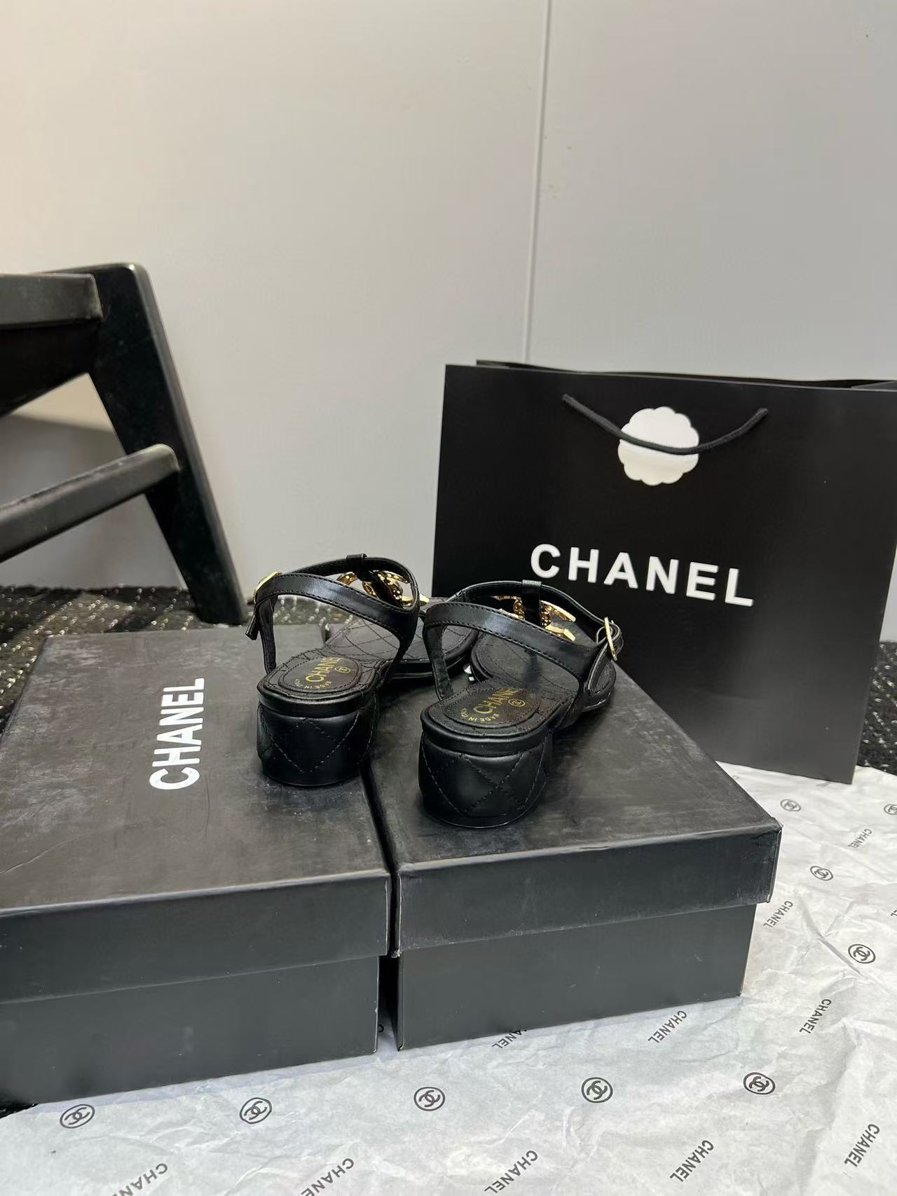 CHANE1 シンプルダブルCサンダル【50%割引+送料無料】