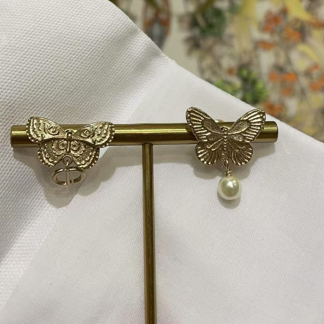 DI0R バタフライパールイヤリング【50％割引+送料無料】