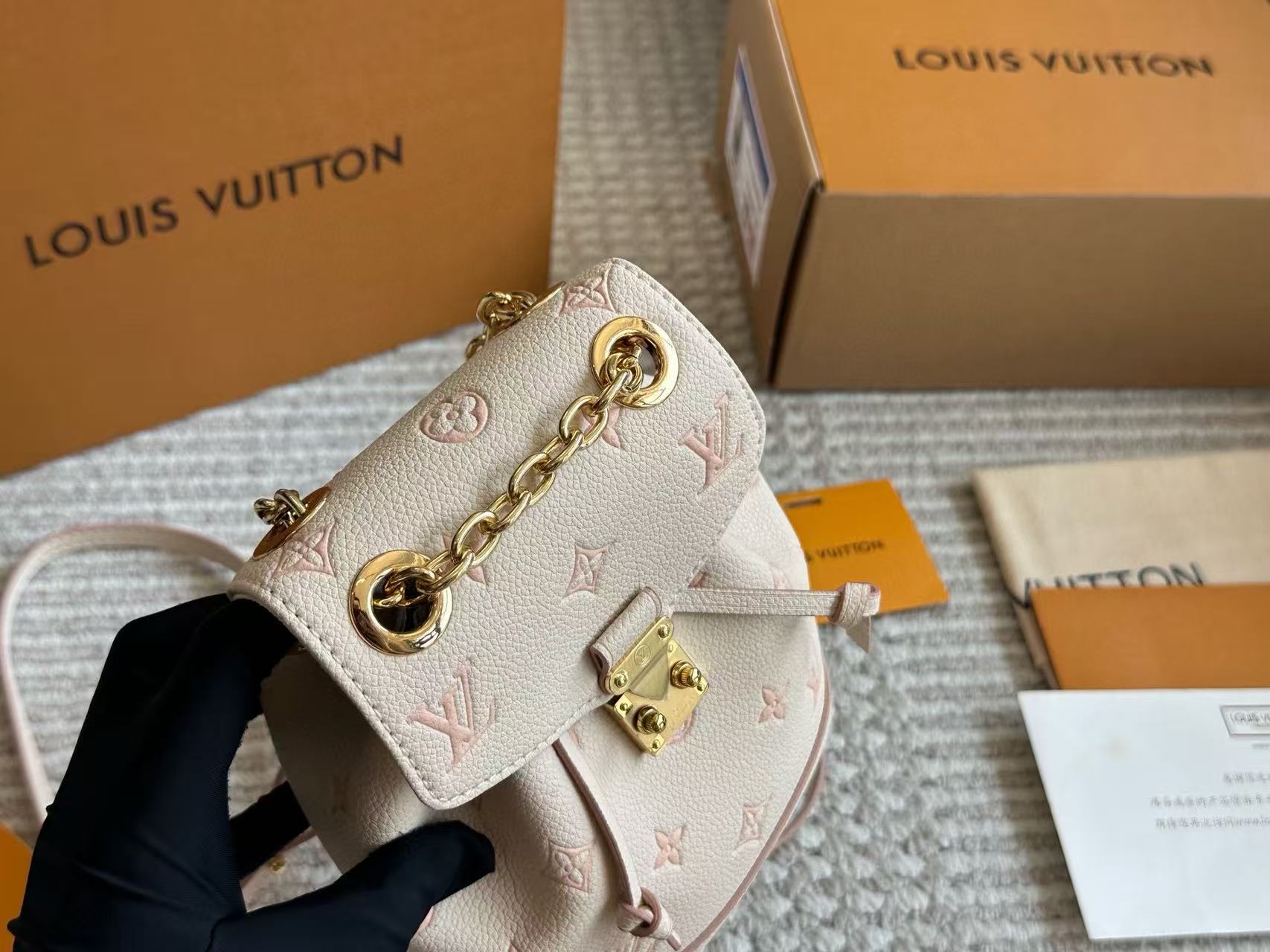 LVチェーンバックパック【50％割引+送料無料】