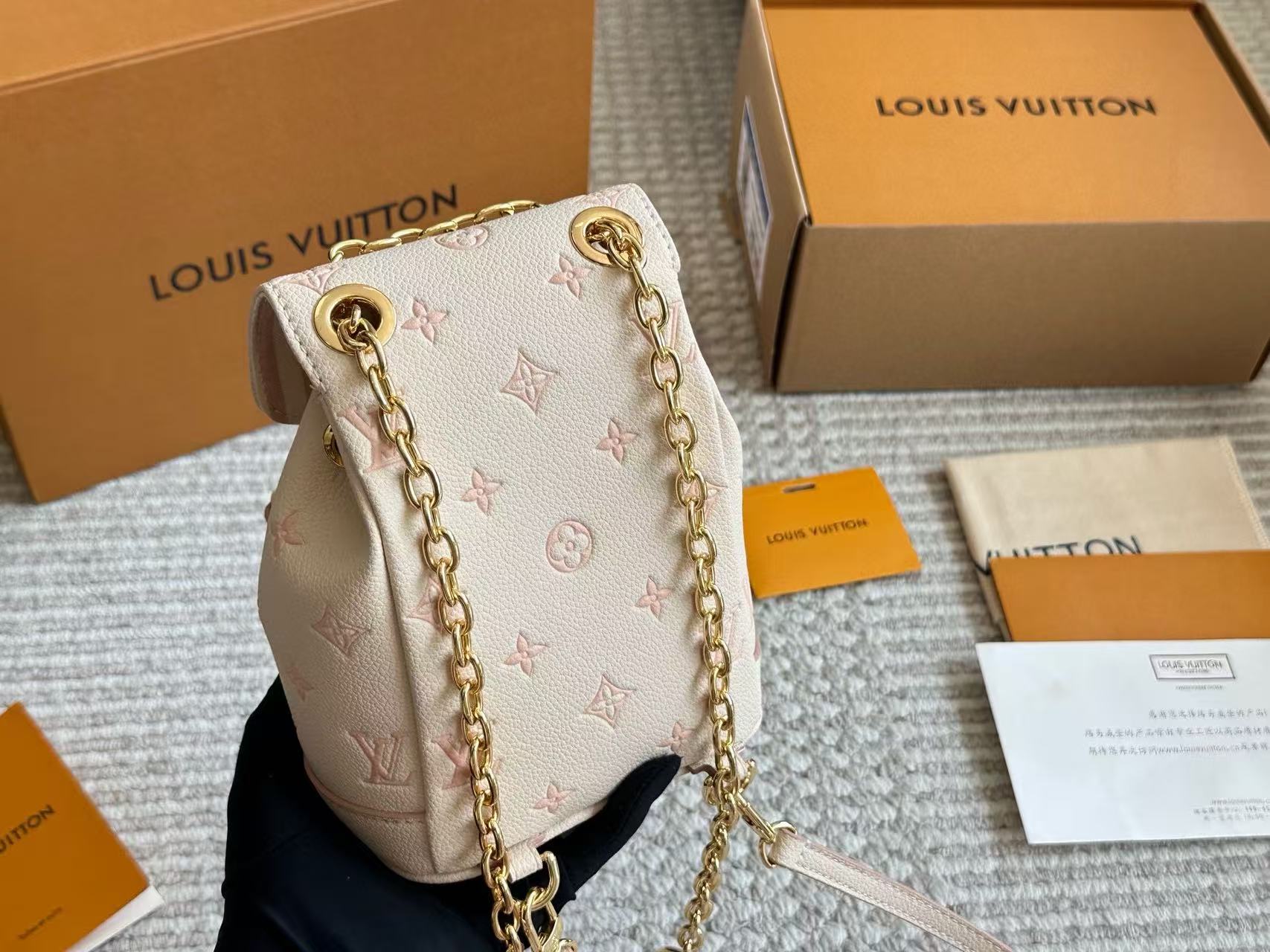 LVチェーンバックパック【50％割引+送料無料】