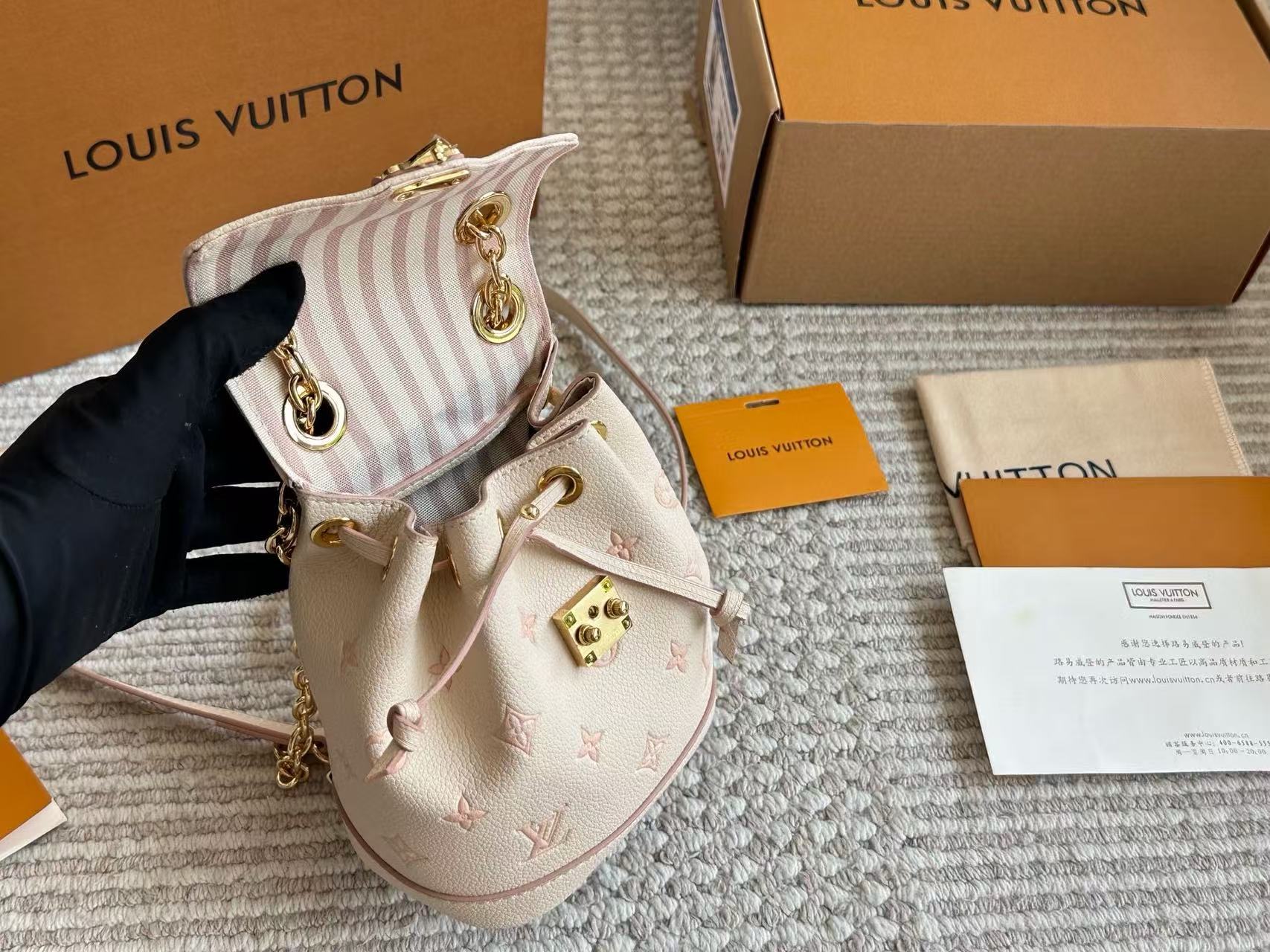 LVチェーンバックパック【50％割引+送料無料】