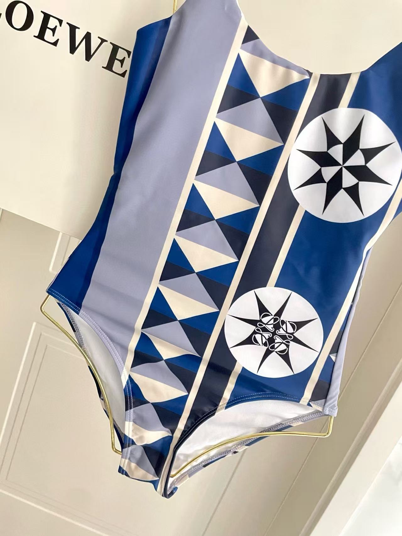 L0WEWのカラフルなワンピース水着【50％割引+送料無料】