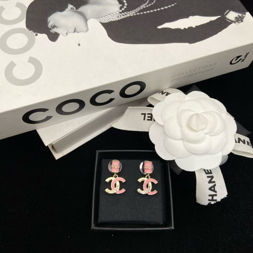 CHANE1 ダブルC ピンクエナメルイヤリング【50％割引+送料無料】