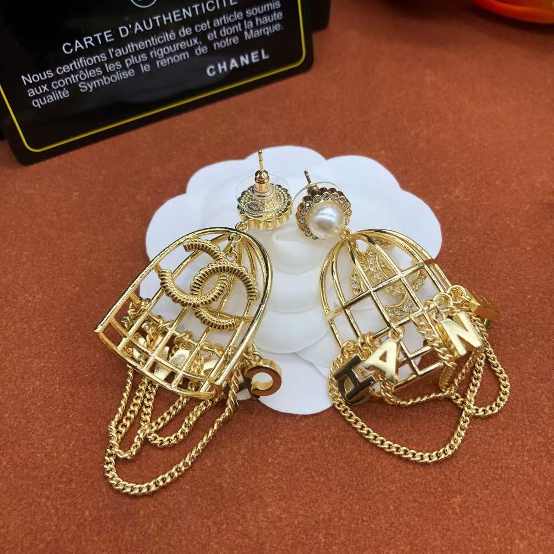 CHANE1 ダブルC バードケージパールイヤリング【50％割引+送料無料】