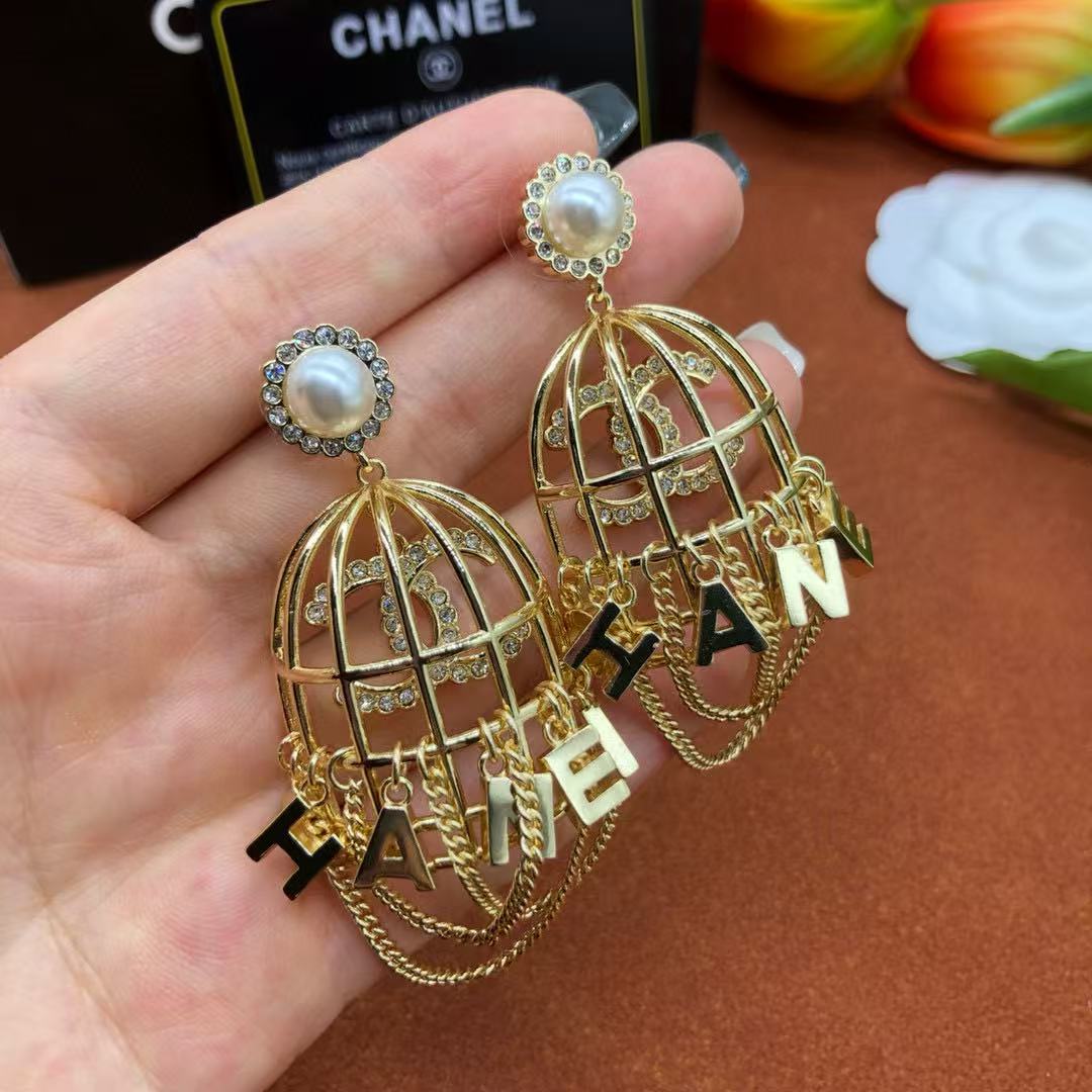 CHANE1 ダブルC バードケージパールイヤリング【50％割引+送料無料】