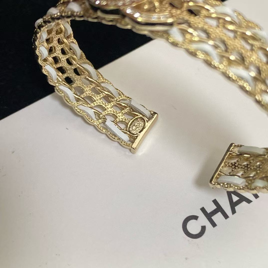 CHANE1 ダブルC ホローブレスレット【50%割引+送料無料】