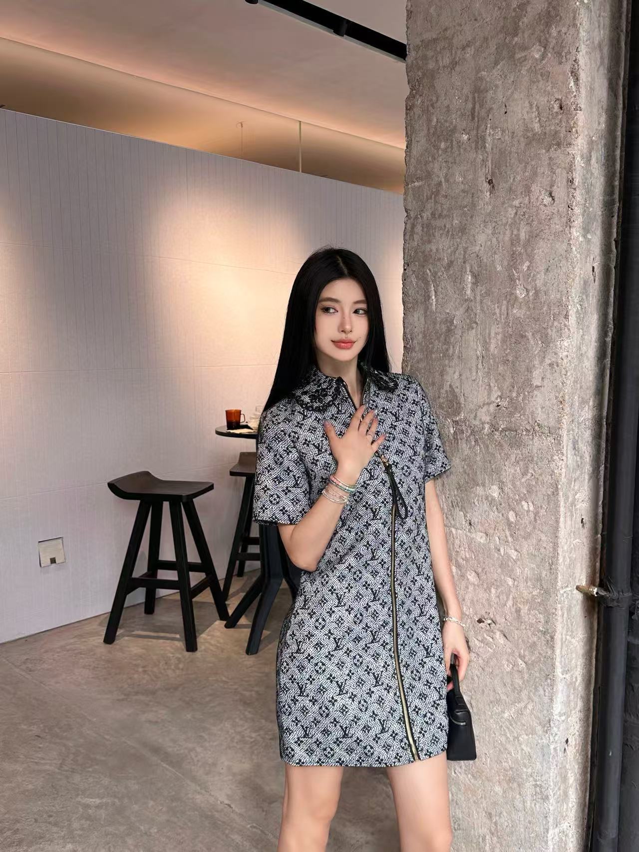 LVラペルジッパープリントドレス【50％割引+送料無料】