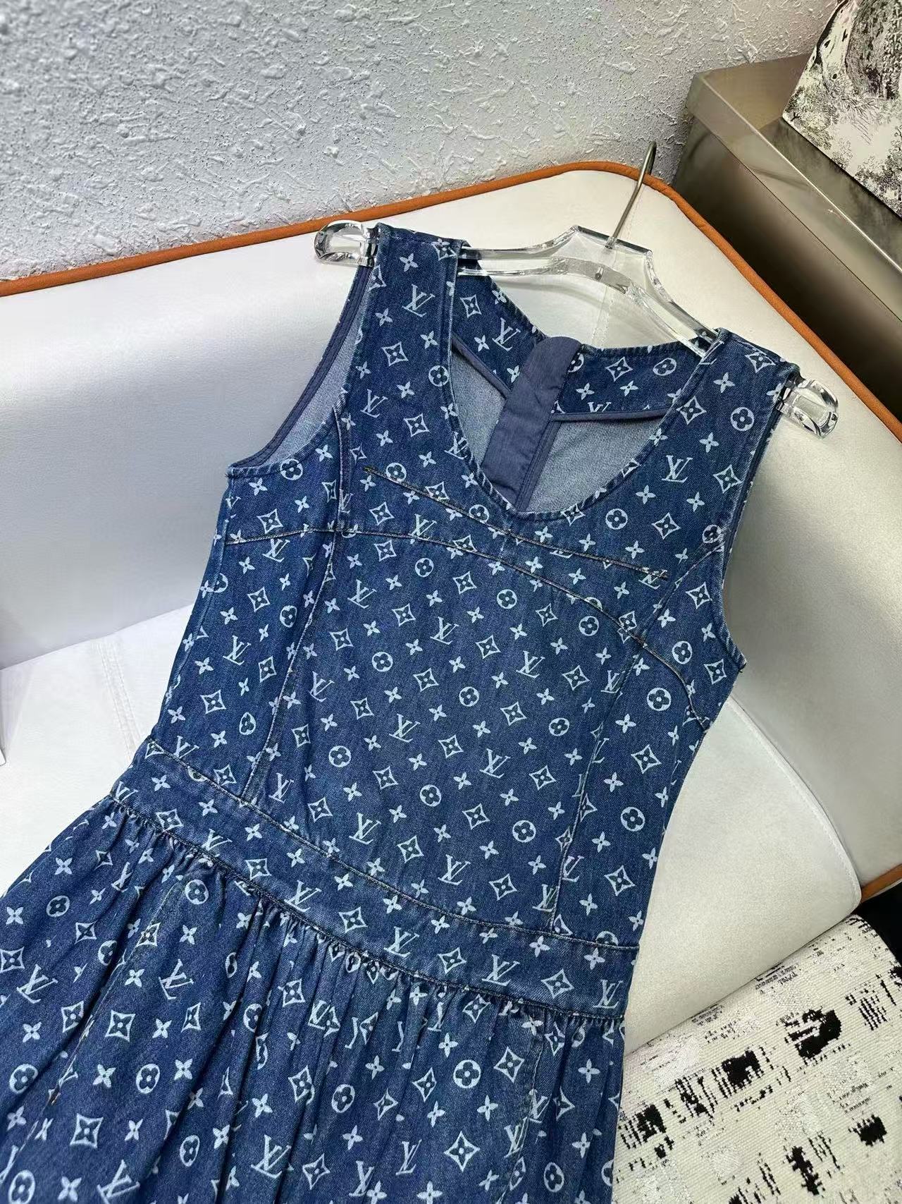 LVの高品質デニムプリントノースリーブドレス【50％割引+送料無料】