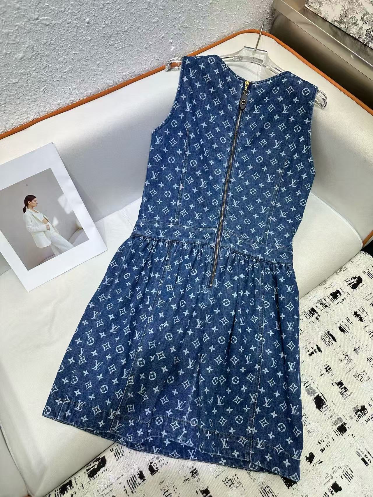 LVの高品質デニムプリントノースリーブドレス【50％割引+送料無料】