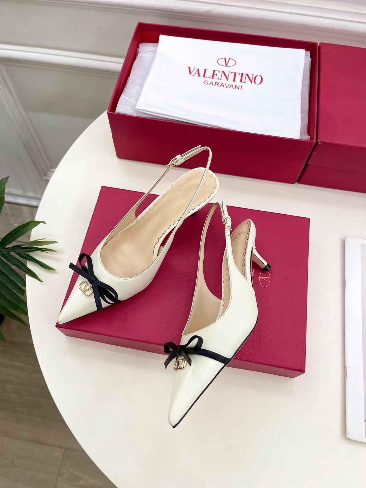 VALENT1NO 高品質カラーマッチングハイヒール【50％割引+送料無料】