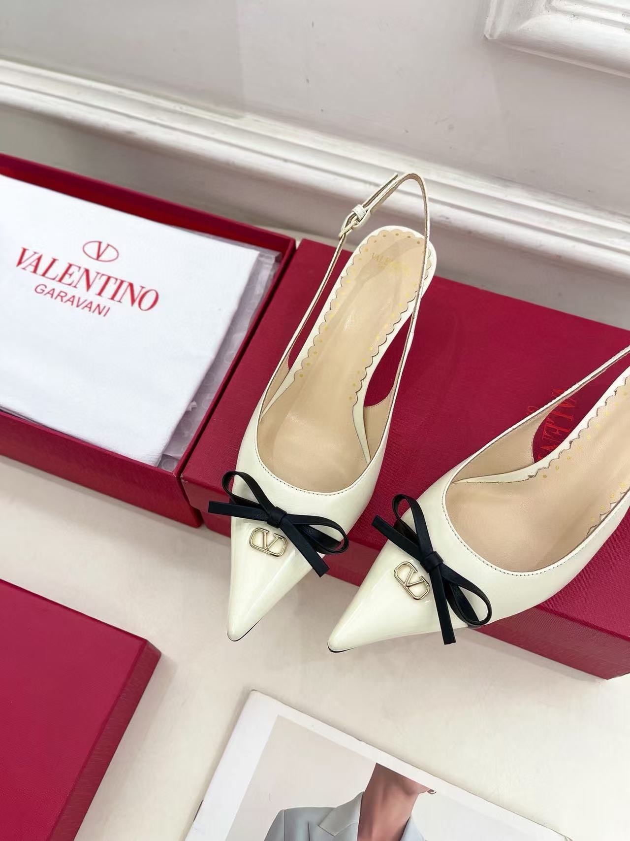 VALENT1NO 高品質カラーマッチングハイヒール【50％割引+送料無料】