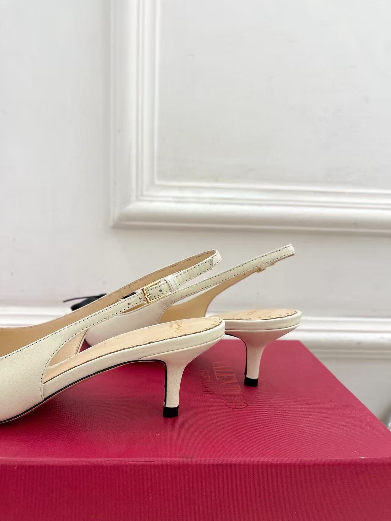 VALENT1NO 高品質カラーマッチングハイヒール【50％割引+送料無料】