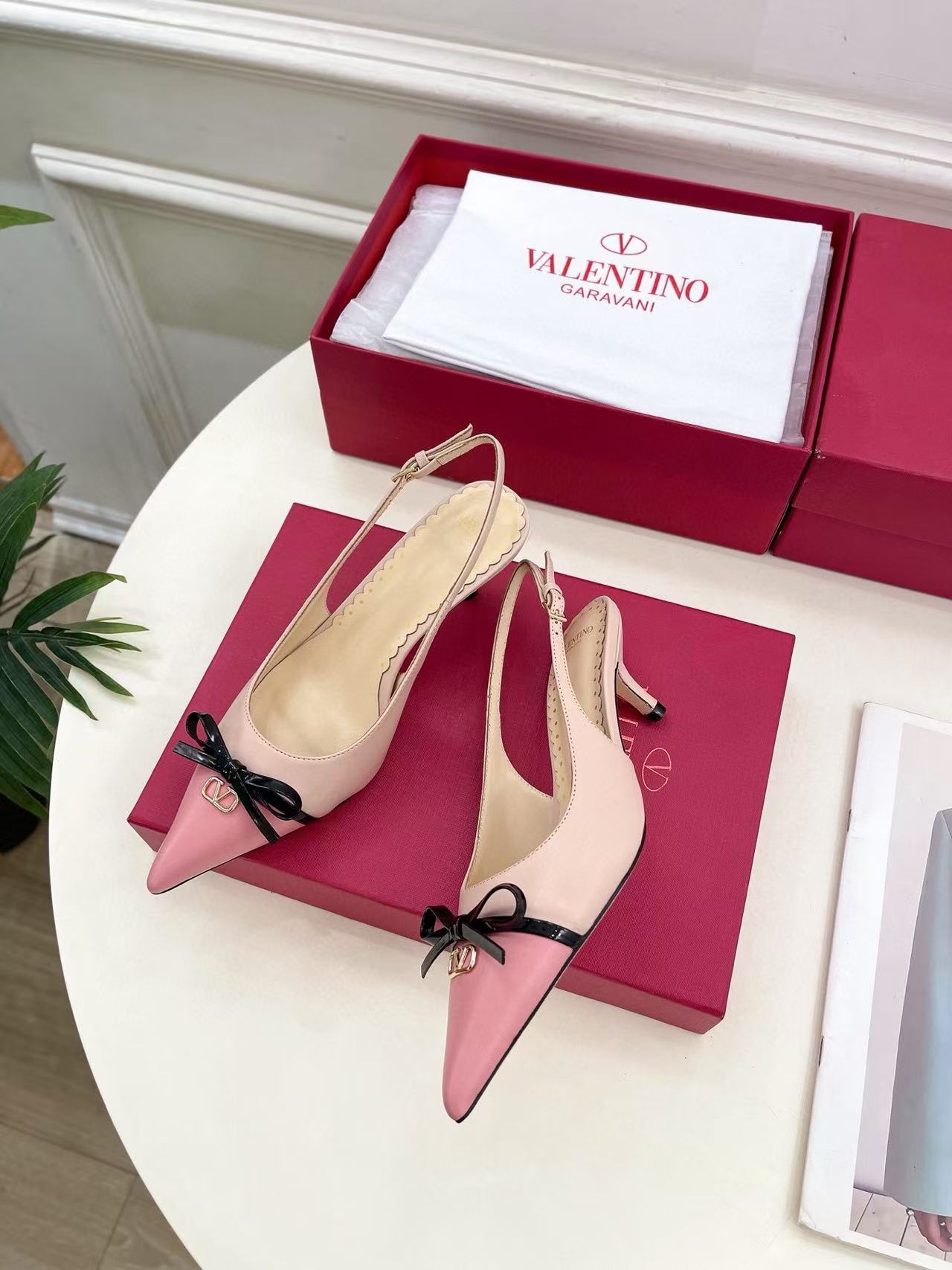 VALENT1NO 高品質カラーマッチングハイヒール【50％割引+送料無料】