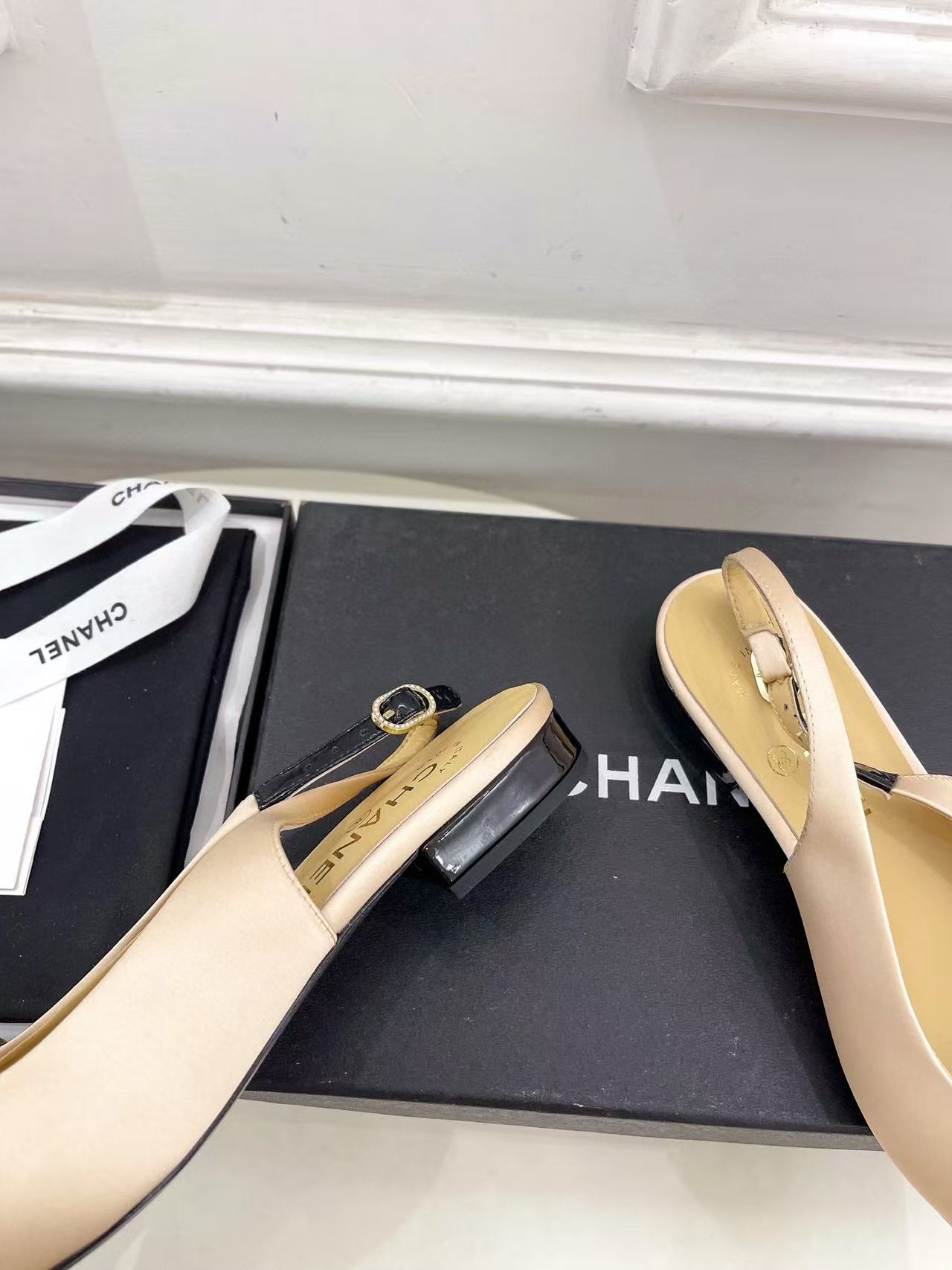 CHANE1 高品質ポインテッドトゥフラットシューズ【50％割引+送料無料】