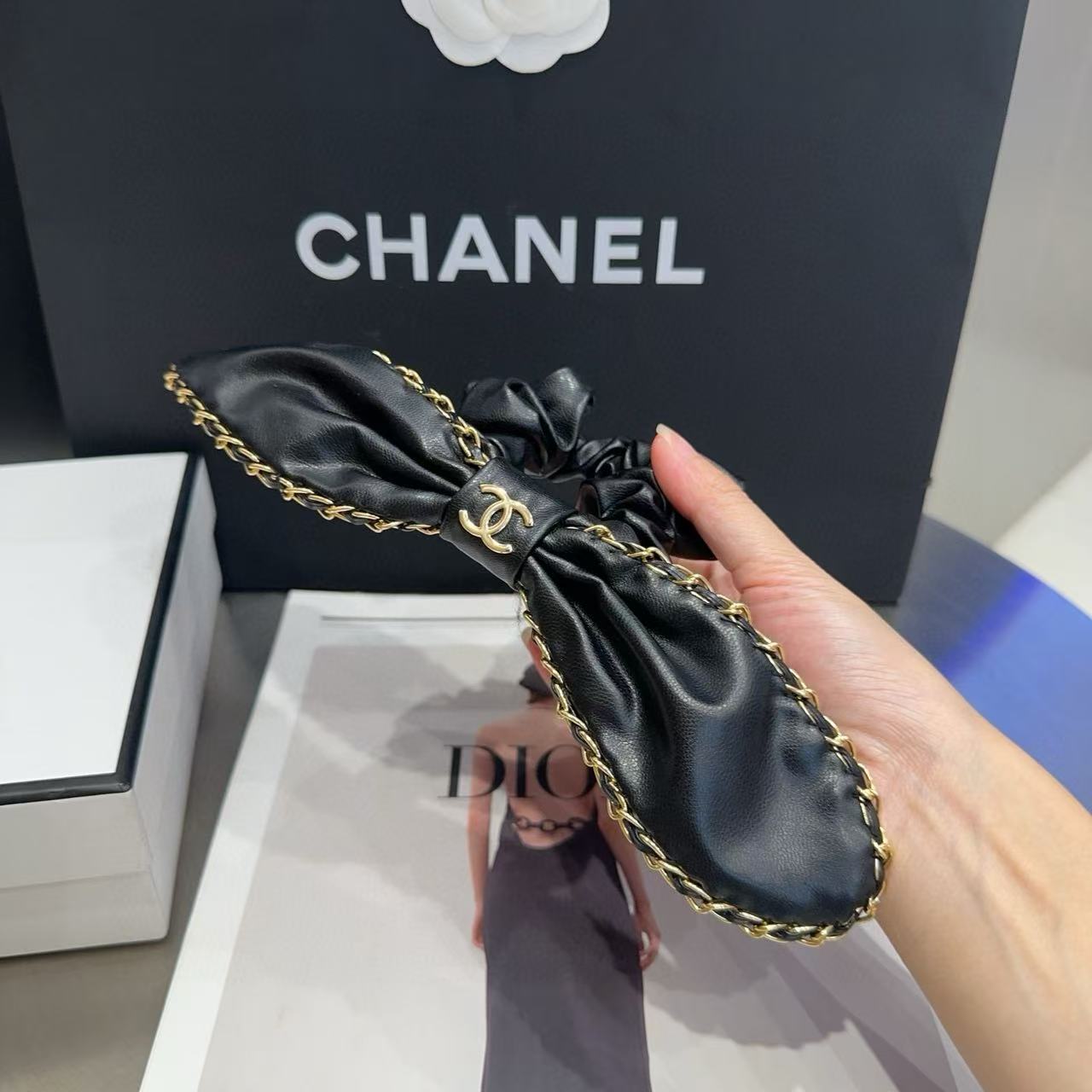 CHANE1 ダブルC シープスキン ボウ ヘアリング【50%割引+送料無料】