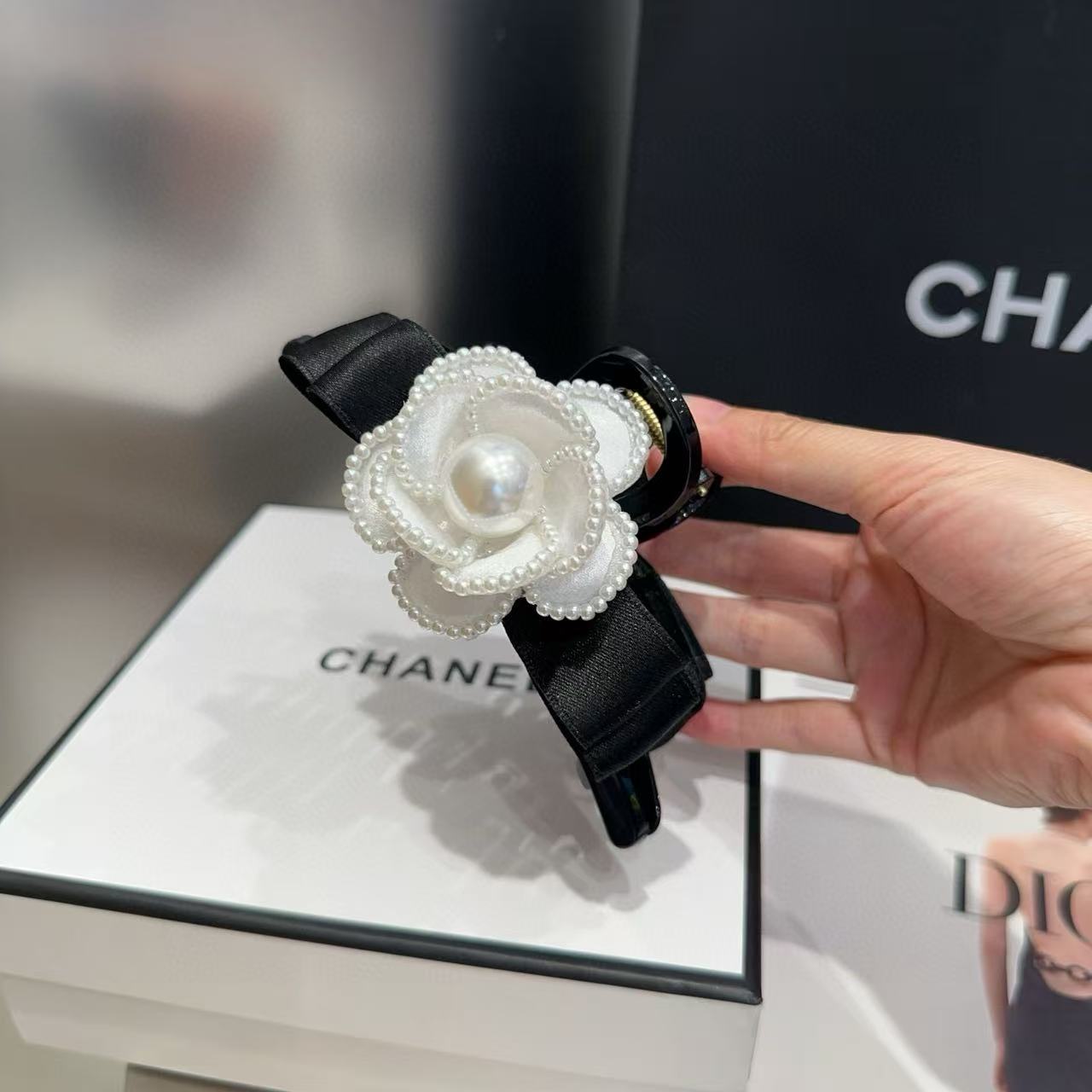CHANE1 カメリア AB ヘアピン【50％割引+送料無料】