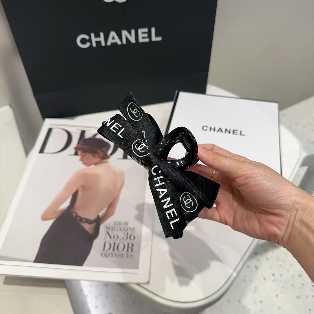 CHANE1 ダブルC文字ヘアピン【50％割引+送料無料】