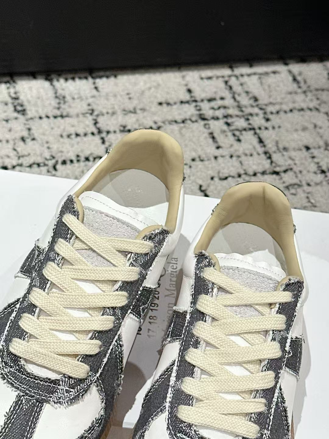 Maison MargielaXLVコラボレーション高品質のカラーマッチングカジュアルシューズ【50％割引+送料無料】