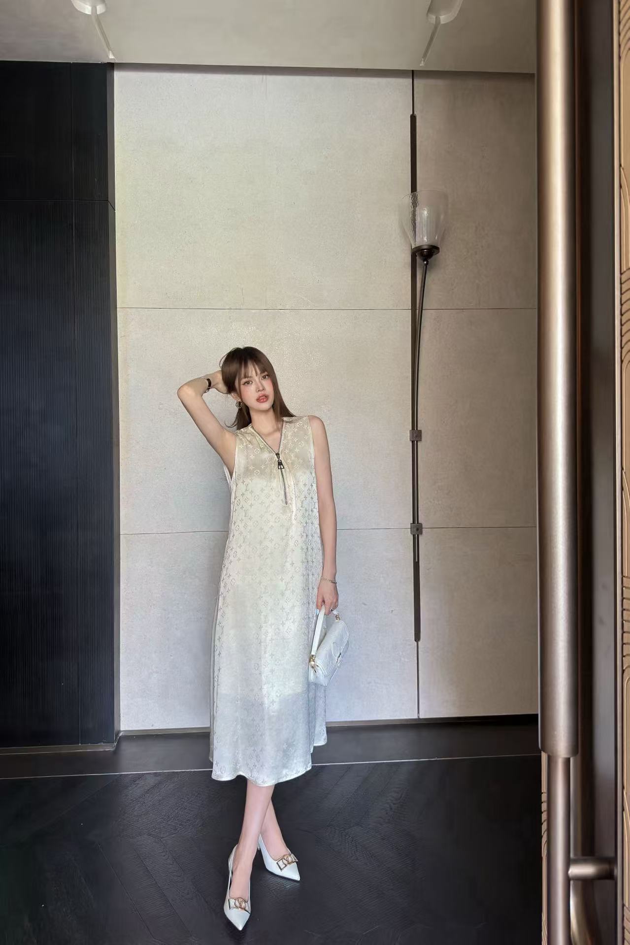 LVジャカードジッパーVネックドレス【50％割引+送料無料】