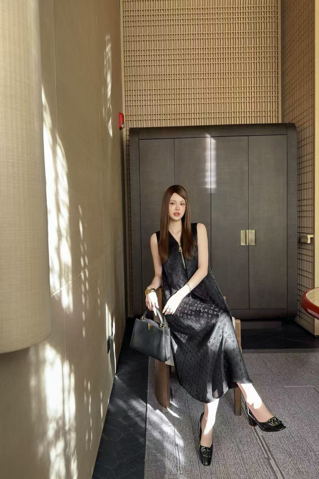 LVジャカードジッパーVネックドレス【50％割引+送料無料】