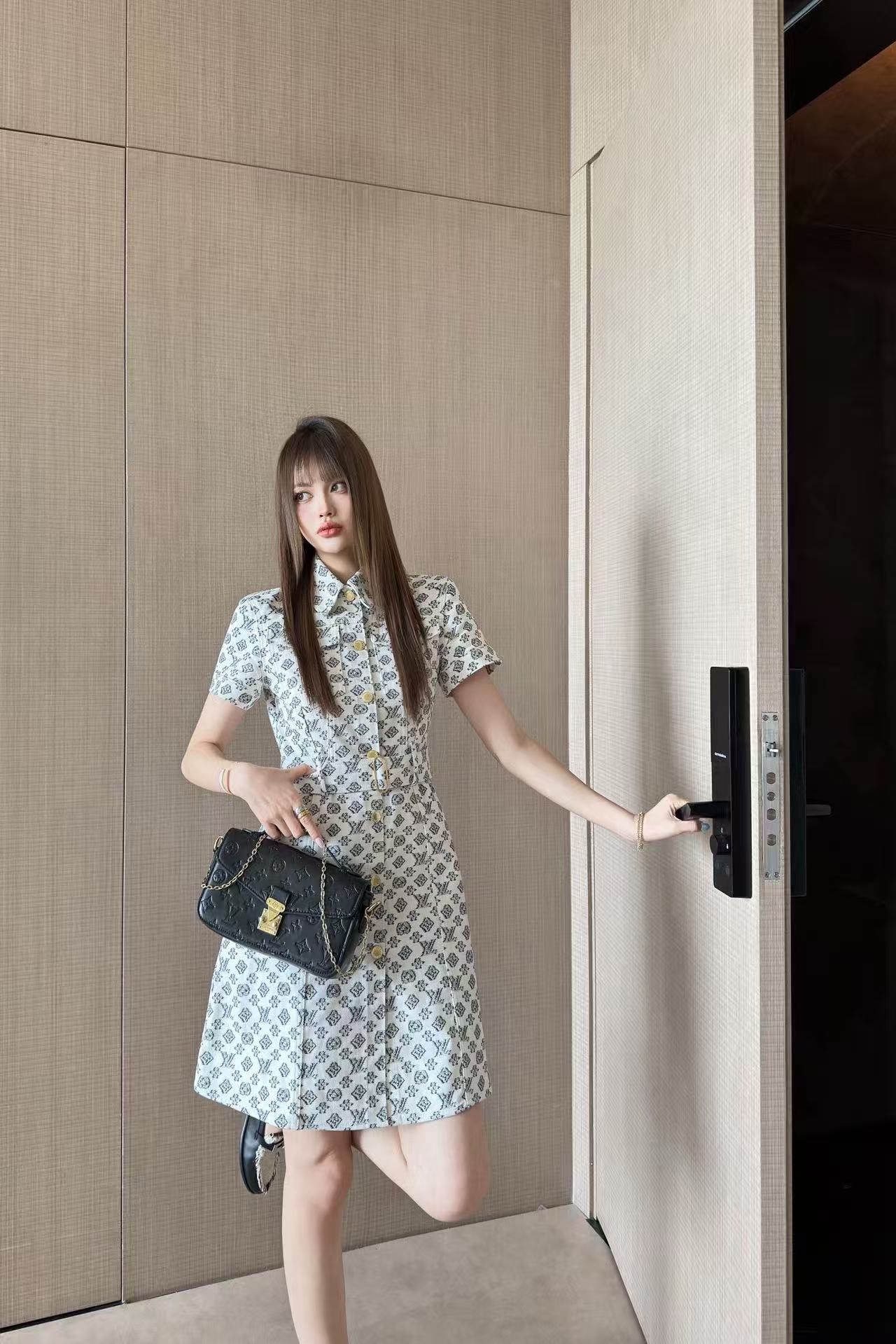 LVデニムプリント半袖ドレス【50％割引+送料無料】