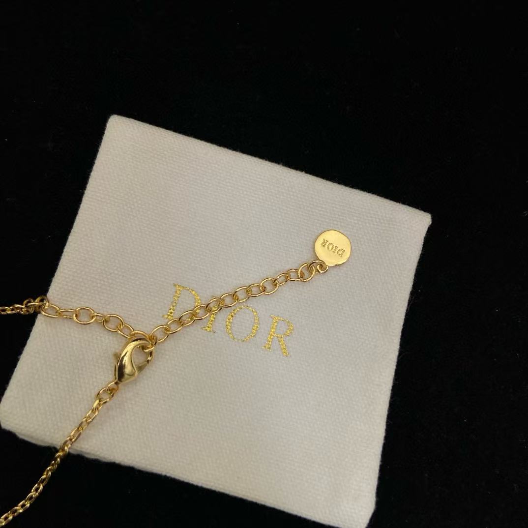 DI0R ダイヤモンド レターネックレス【50%割引+送料無料】