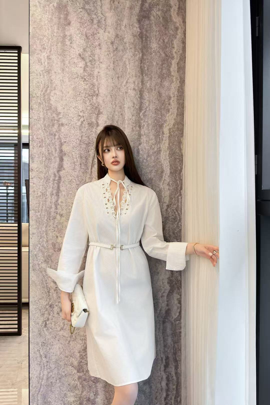 GUCC1 Vネックシンプルドレス【50％割引+送料無料】