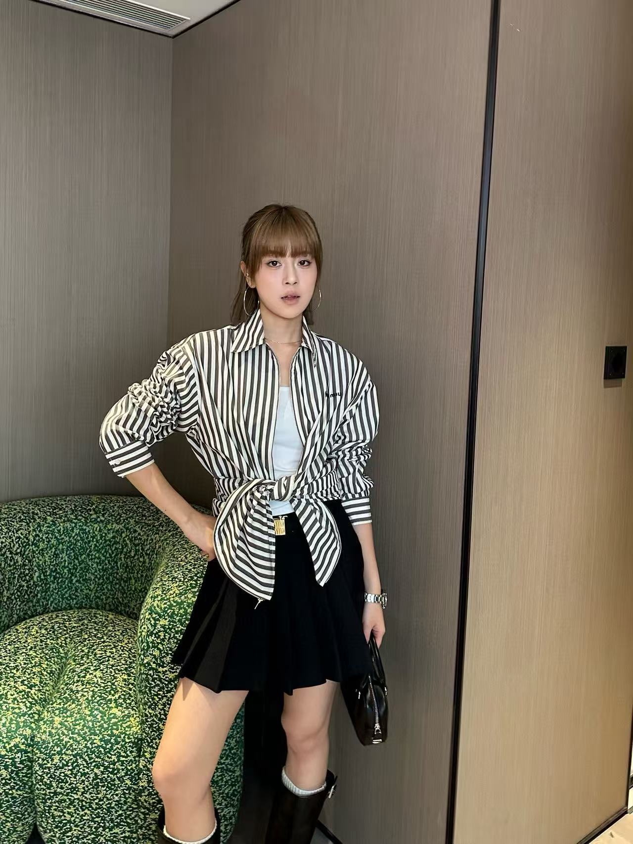 M1UM1U シンプルストライプシャツ【50％割引+送料無料】