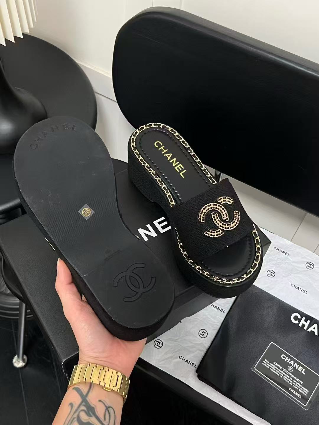 CHANE1 ダブルC 厚底スリッパ【50％割引+送料無料】