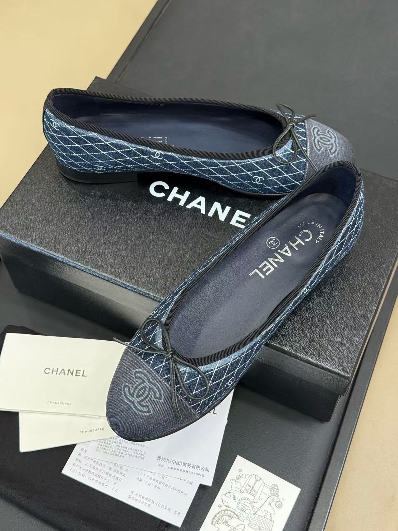 CHANE1 高品質ダブルCフラットシューズ【50%割引+送料無料】
