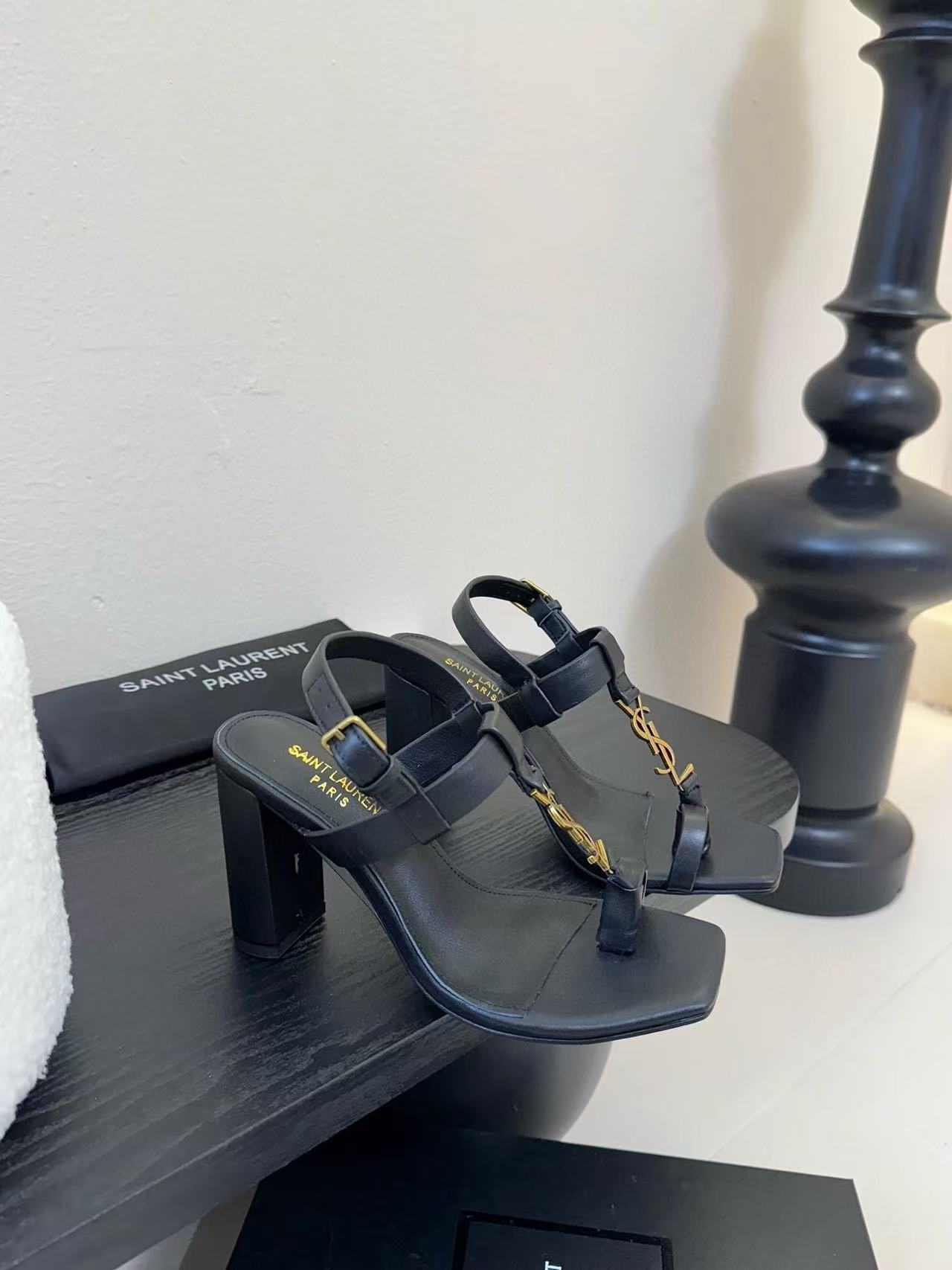 YSLの高品質ハイヒールサンダル【50％割引+送料無料】