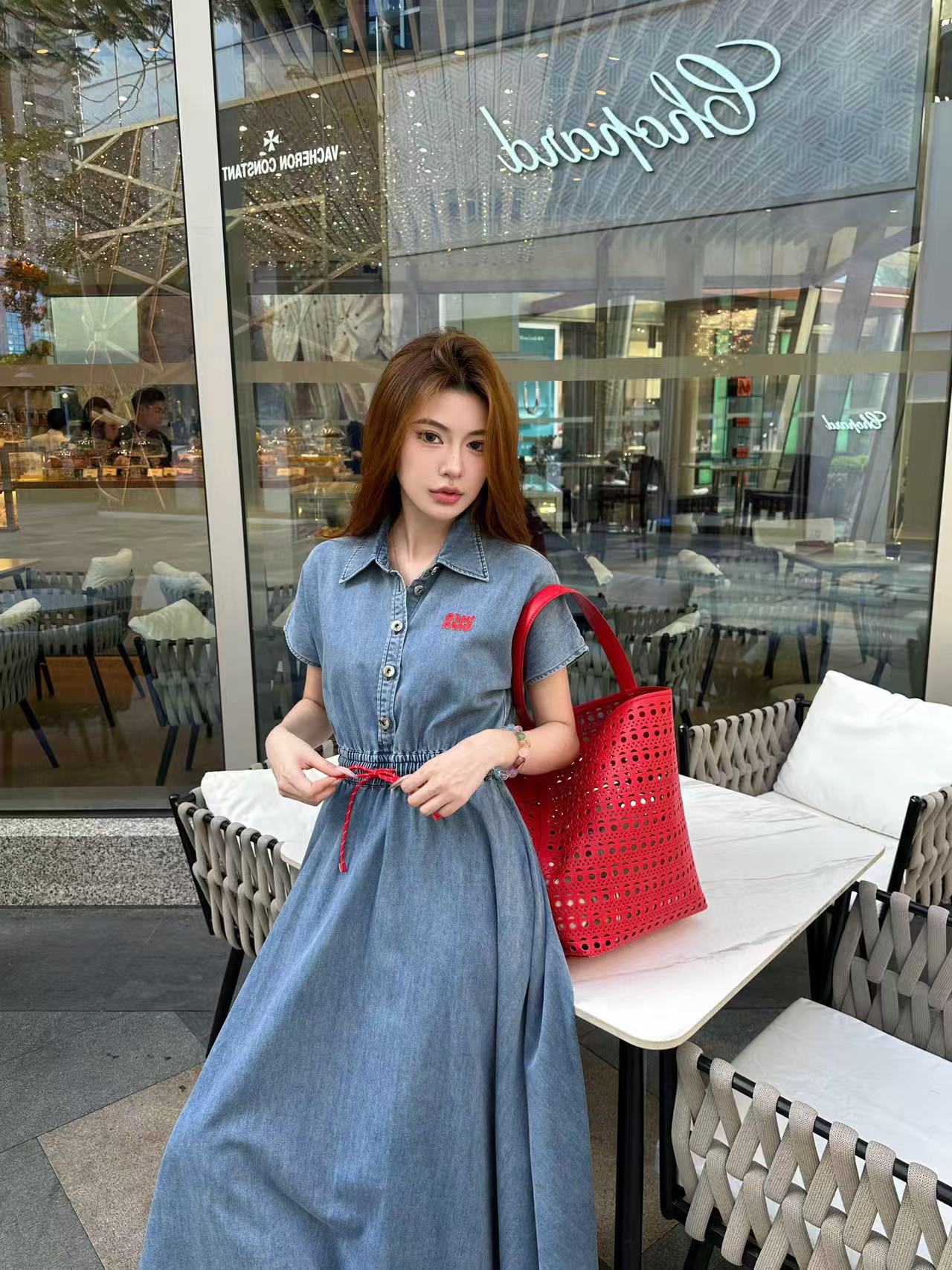 M1UM1U シンプルレースアップデニムドレス【50％割引+送料無料】