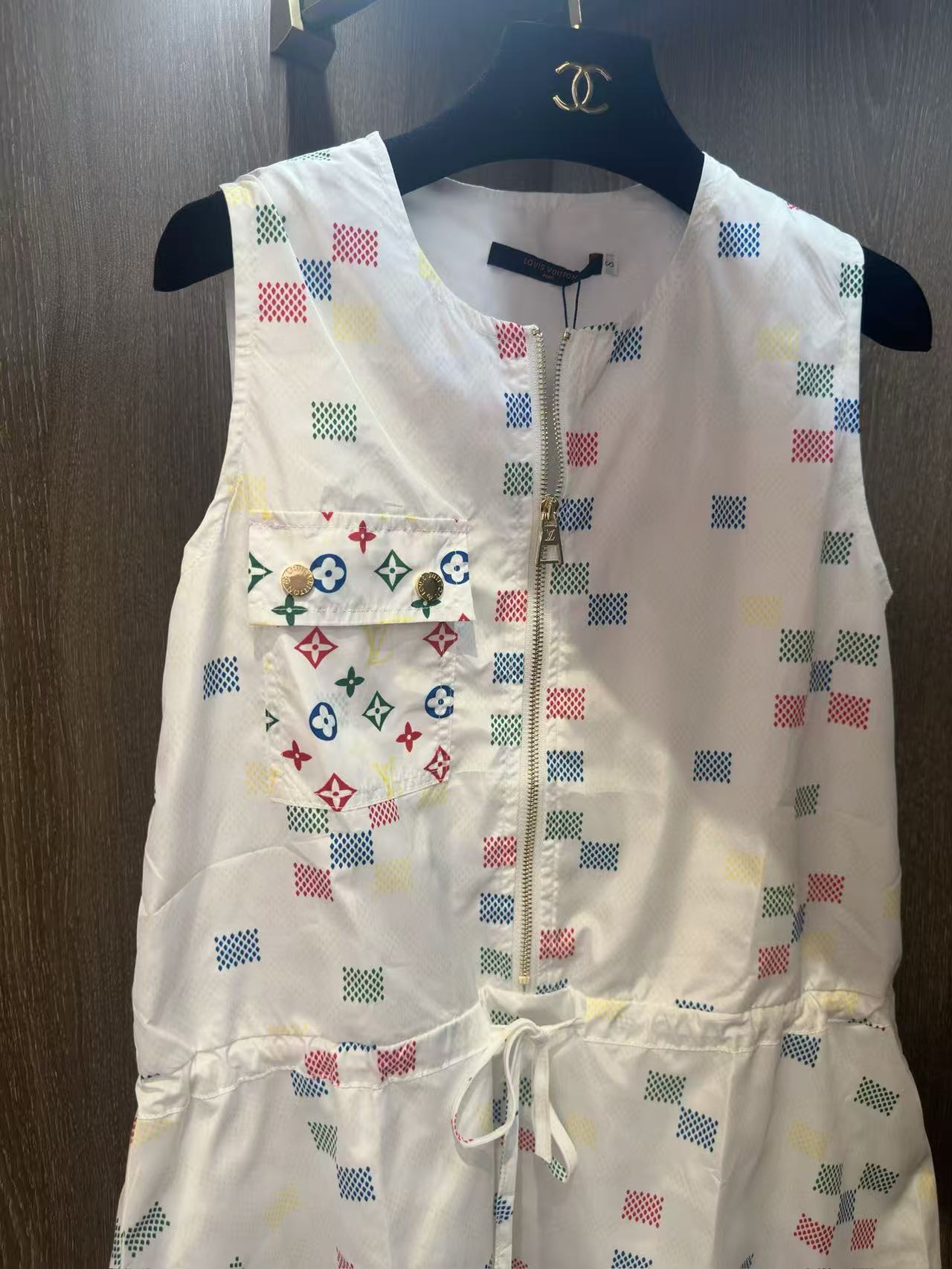 LVチェック柄ジッパーノースリーブドレス【50％割引+送料無料】