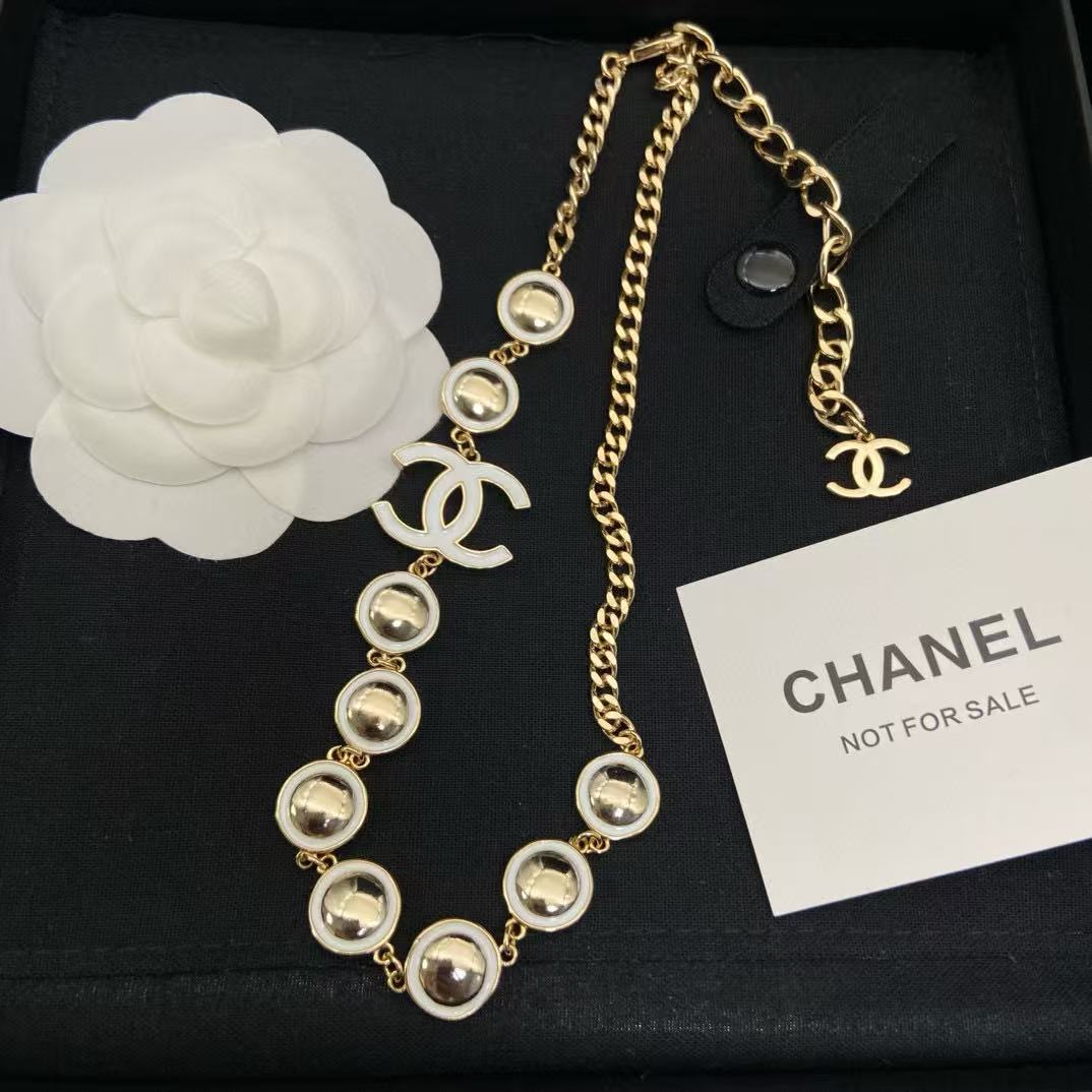 CHANE1 ダブルC ホワイトエナメルネックレス【50％割引+送料無料】