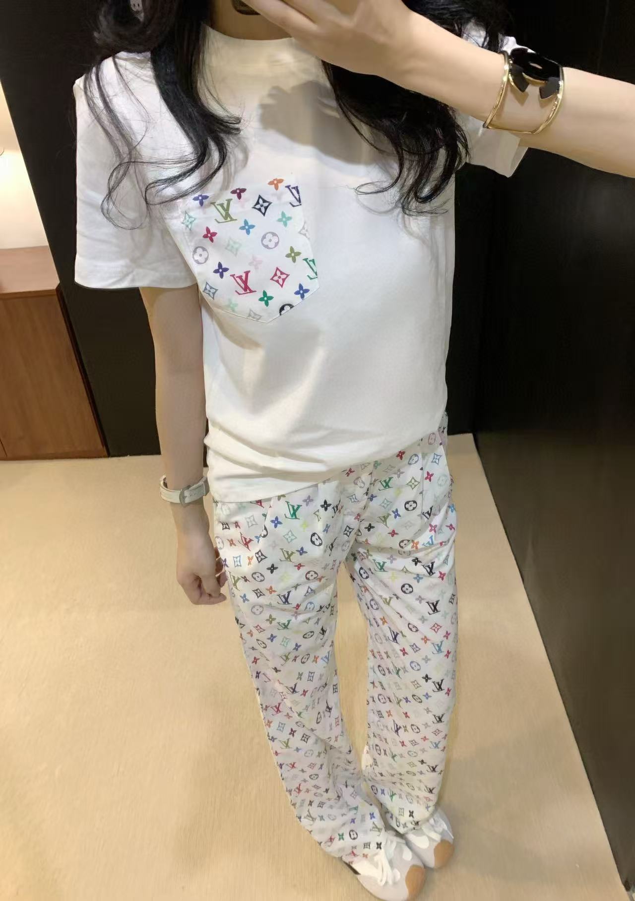 LVポケットTシャツ+パンツのツーピースセット【50％割引+送料無料】