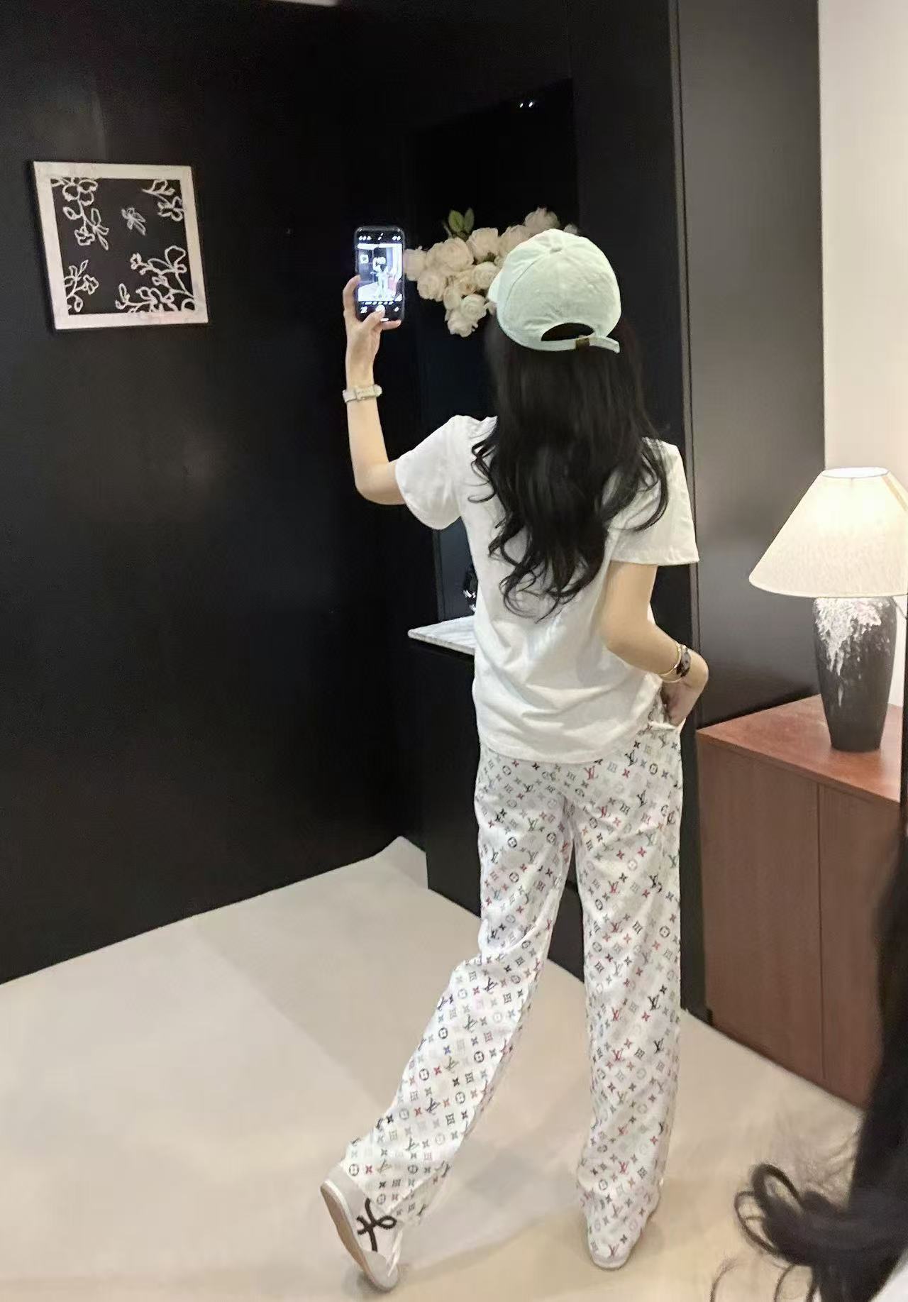 LVポケットTシャツ+パンツのツーピースセット【50％割引+送料無料】