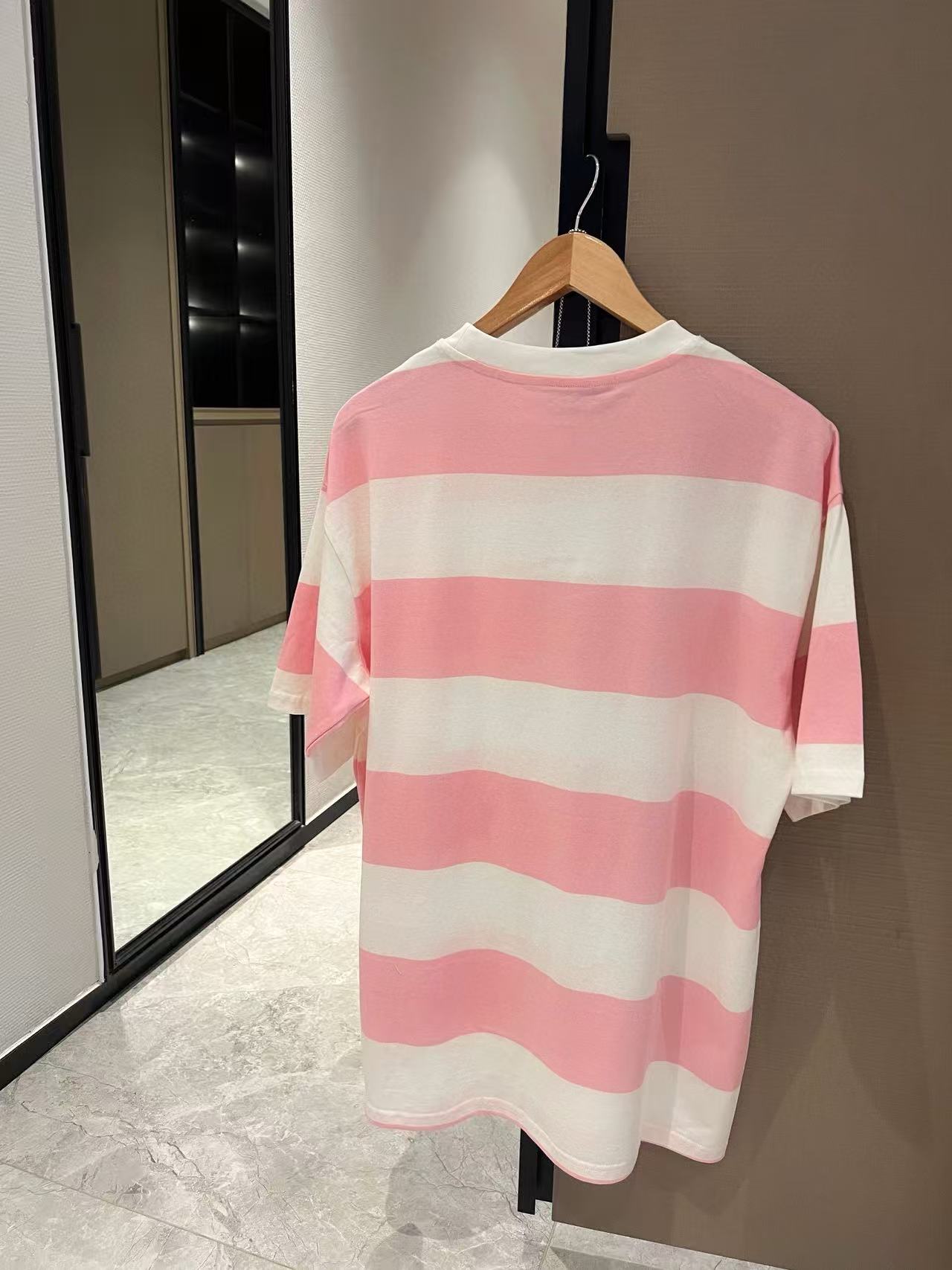 M1UM1U ピンクと白のストライプTシャツ【50％割引+送料無料】