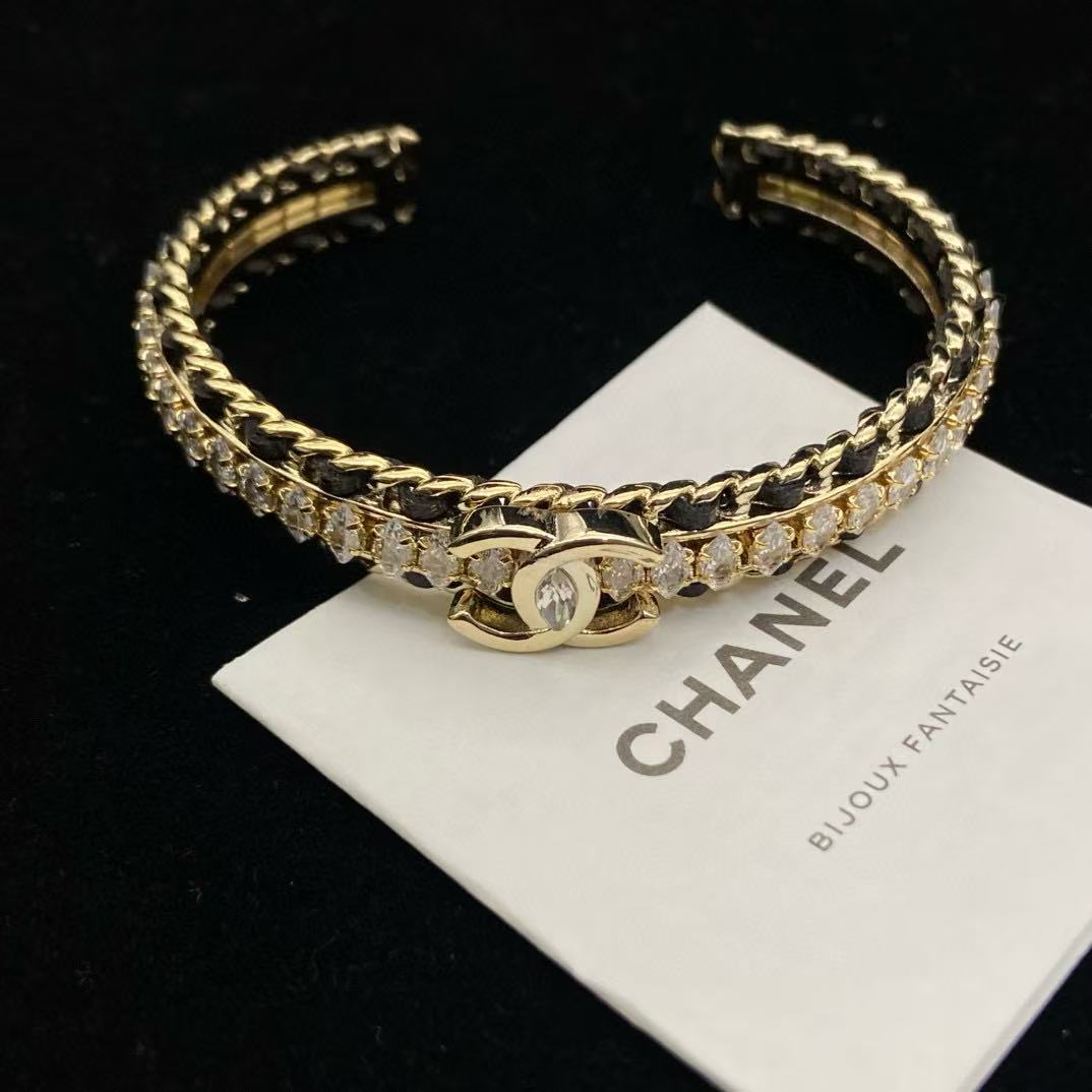 CHANE1 ダブルCレザーブレスレット【50％割引+送料無料】
